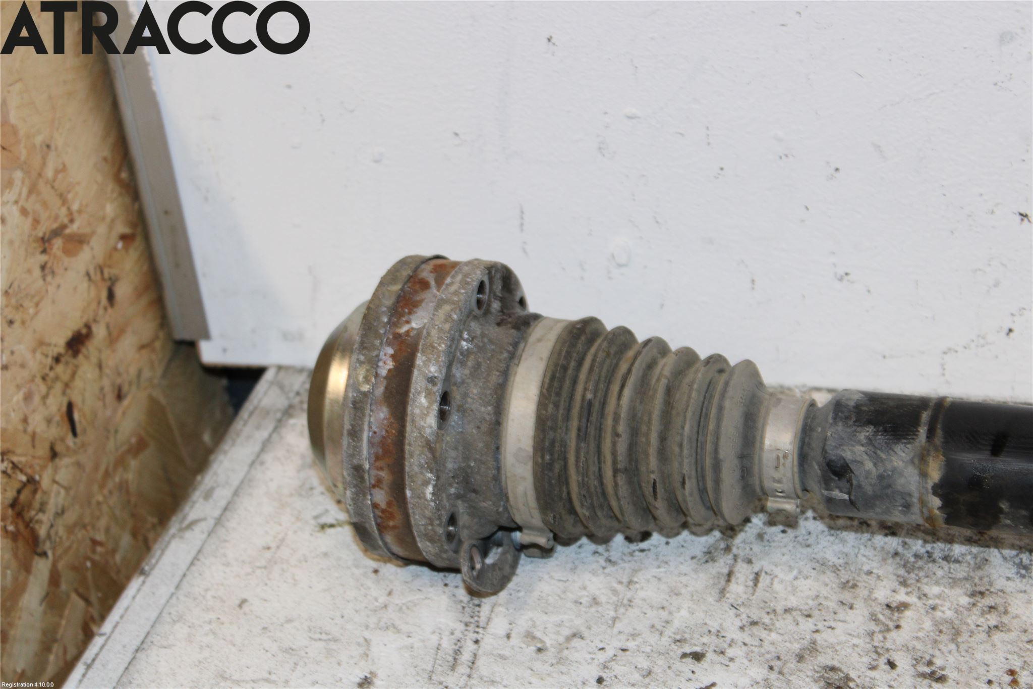 Volkswagen VW TIGUAN 07-16 Drivaxel Fram Höger