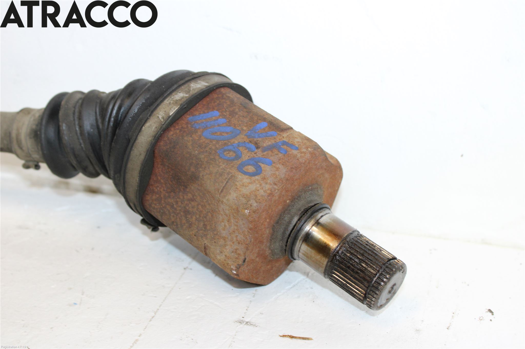 Volkswagen VW TRANSP/CARAVELLE (T6) 16-22 Drivaxel Fram Vänster