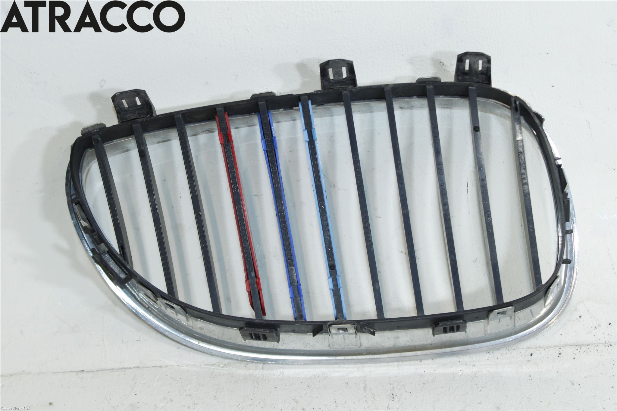 BMW 5 E60/61 Sed/Tou 02-10 Grilldel Vänster