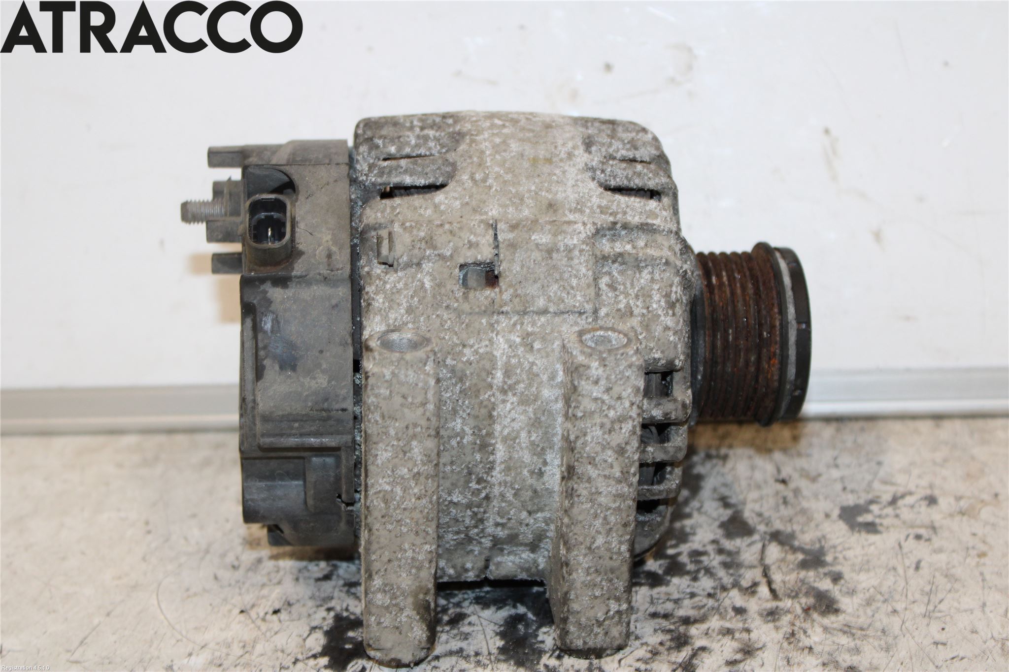 Opel ASTRA J 10-15 Generator