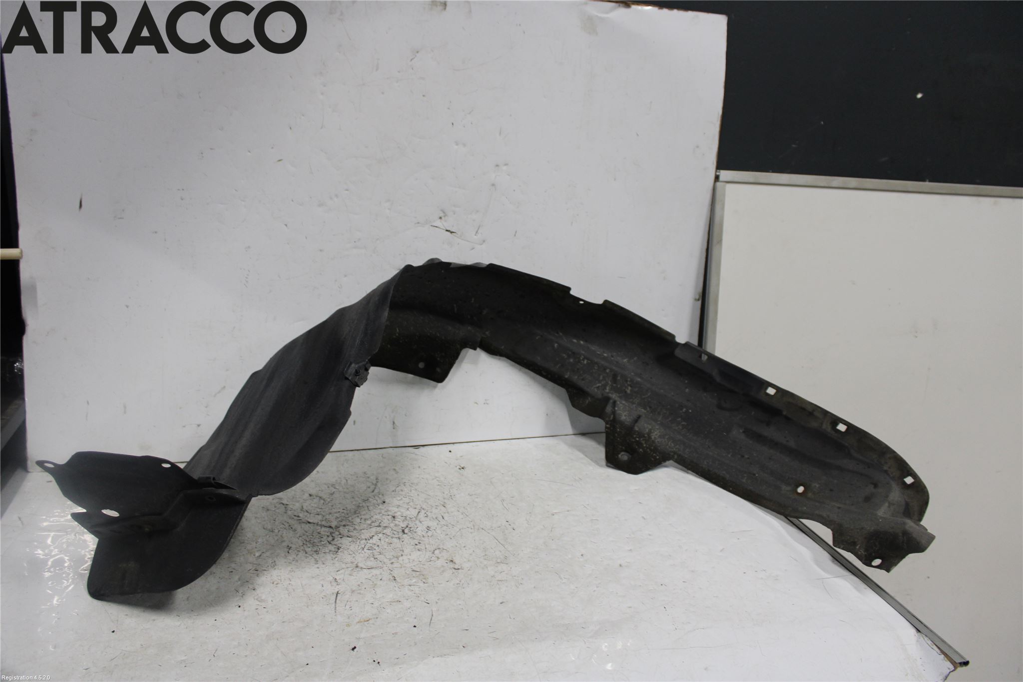 Toyota RAV 4 06-12 Skärm Inner