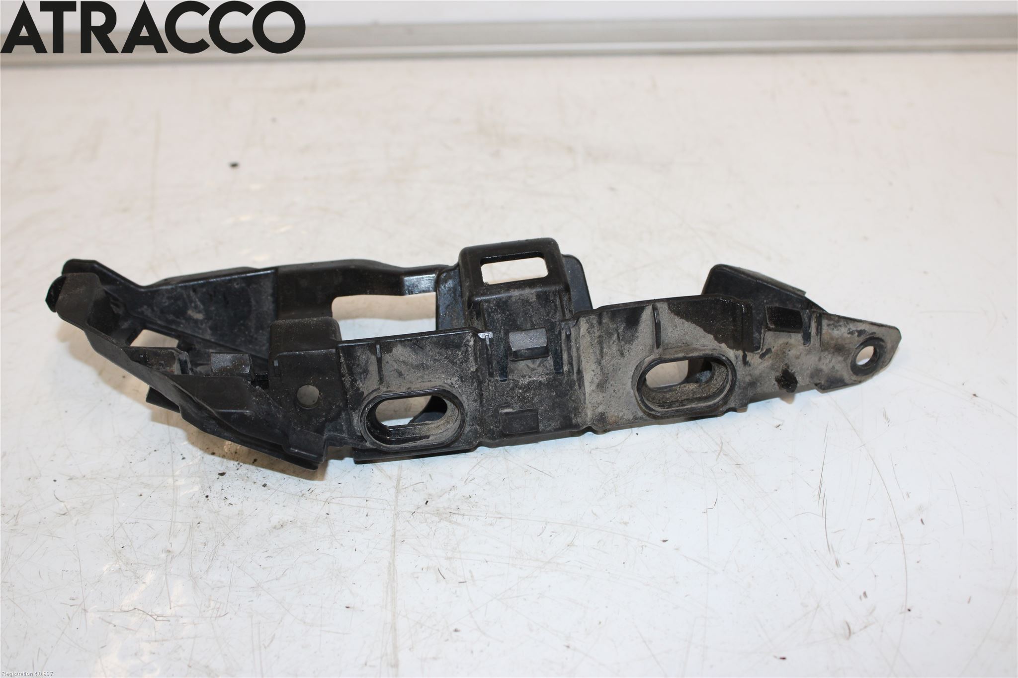Volkswagen VW GOLF / E-GOLF VII 13-20 Stötfångarfäste Fram Hö