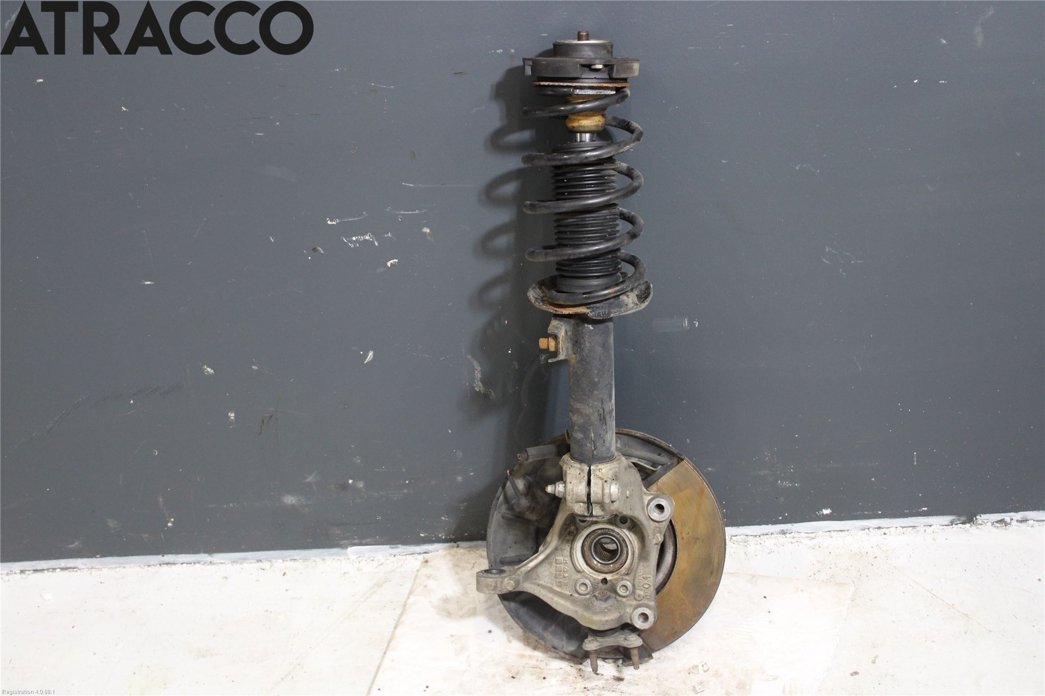 Volkswagen VW PASSAT 11-14 Fjäderben Fram Vänster