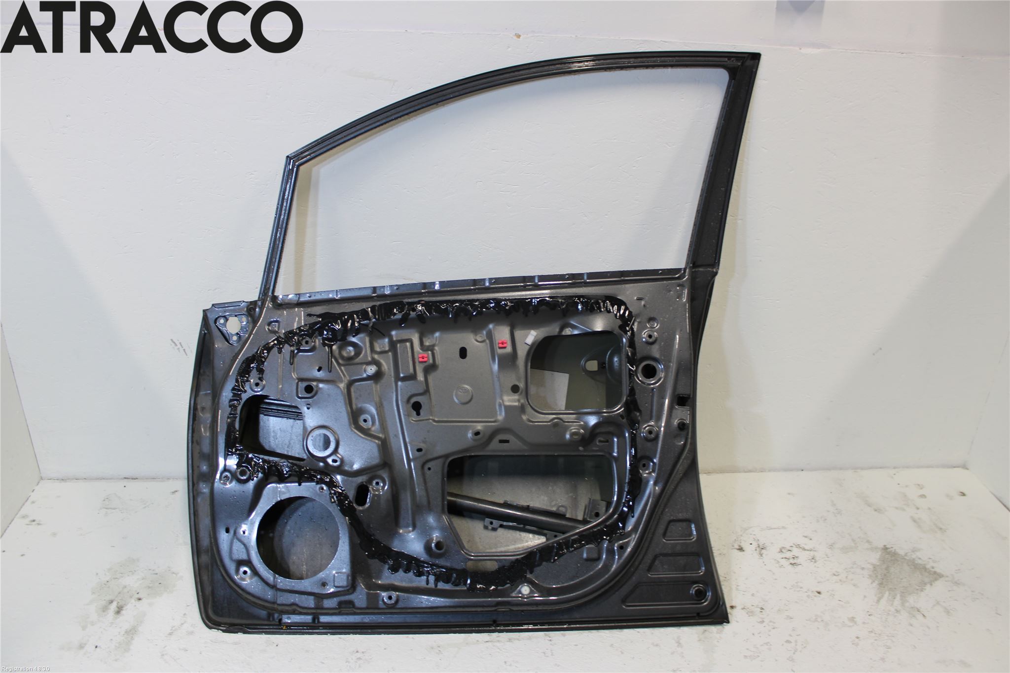 Toyota AURIS 10-12 Dörr Fram Höger