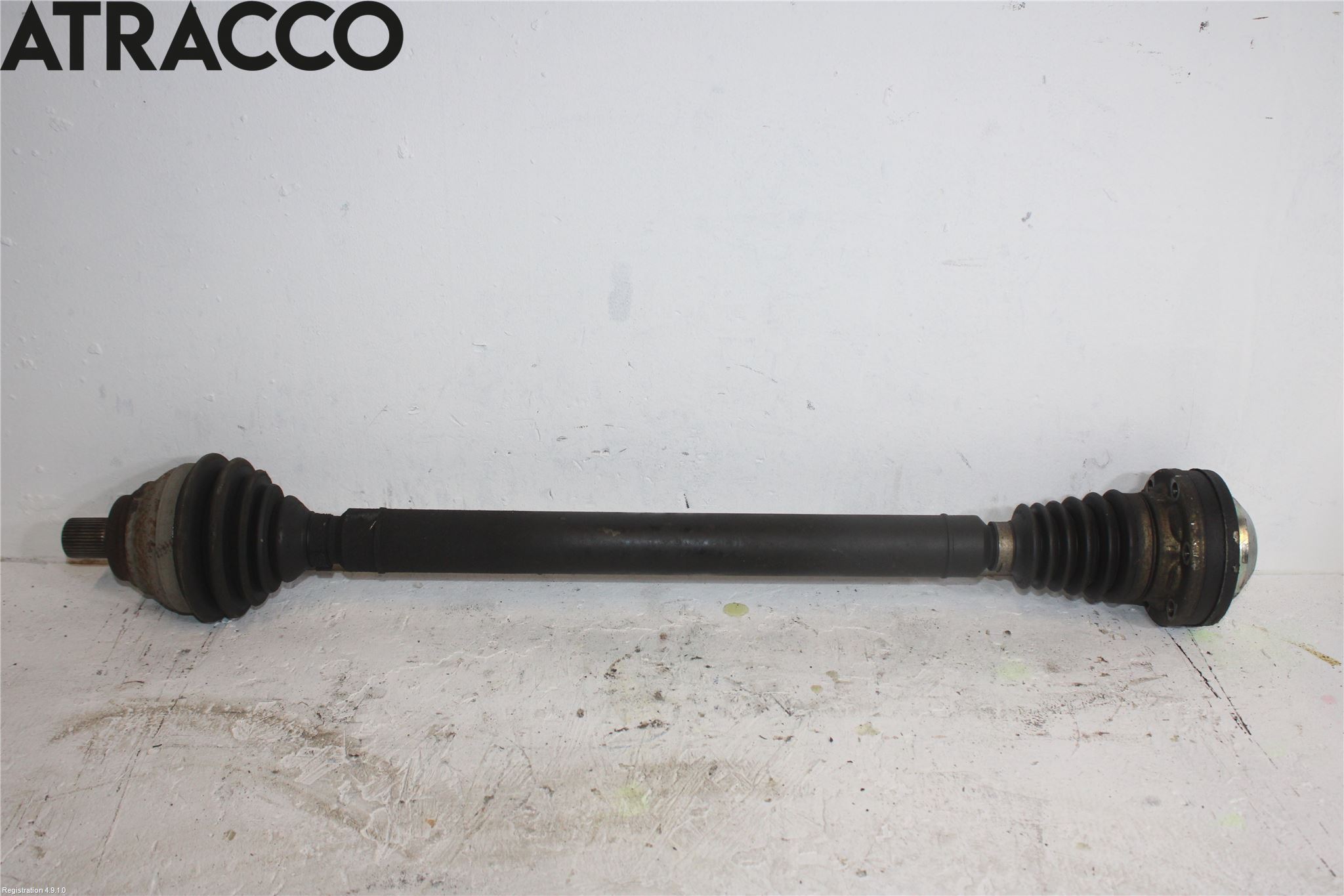 Volkswagen VW PASSAT 11-14 Drivaxel Fram Höger
