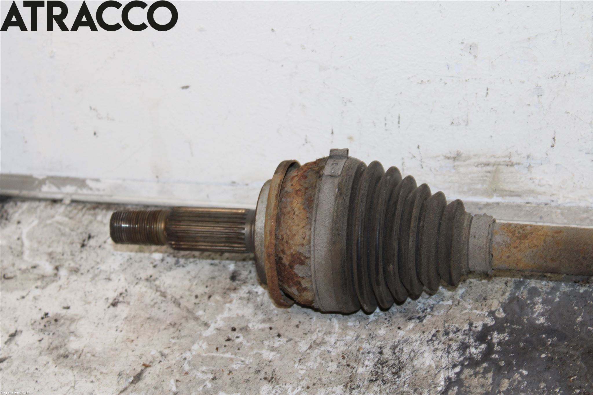 Toyota AURIS 10-12 Drivaxel Fram Vänster