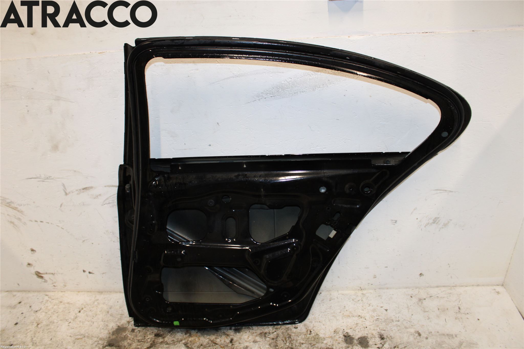 BMW 5 F10/F11/F18 09-17 Dörr Bak Höger