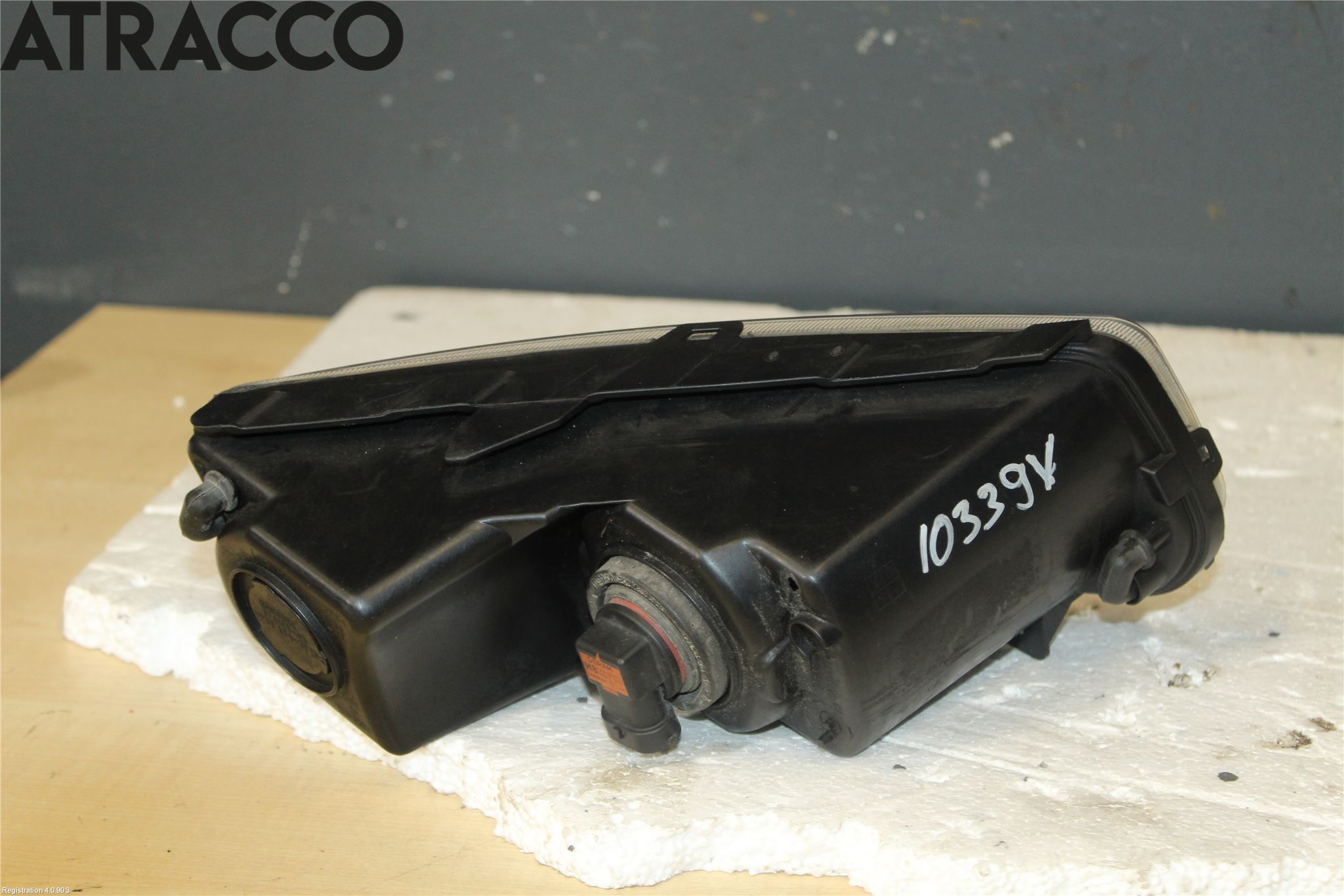 Volkswagen VW POLO 10-17 Dimljus-Varselljus Fram