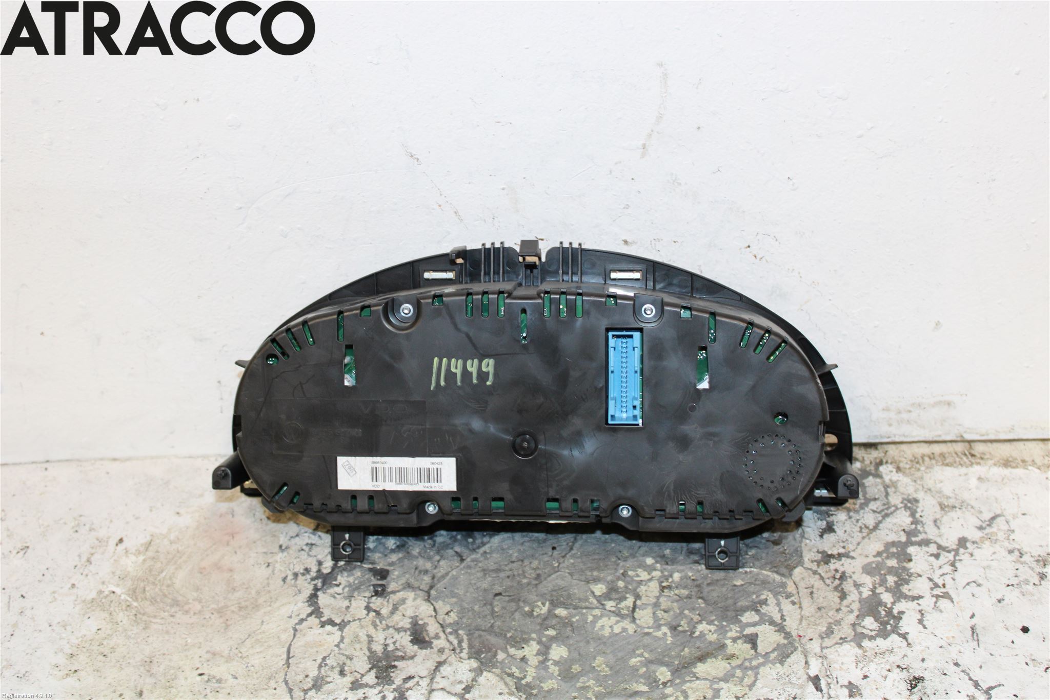 Volkswagen VW PASSAT 11-14 Instrument Komb