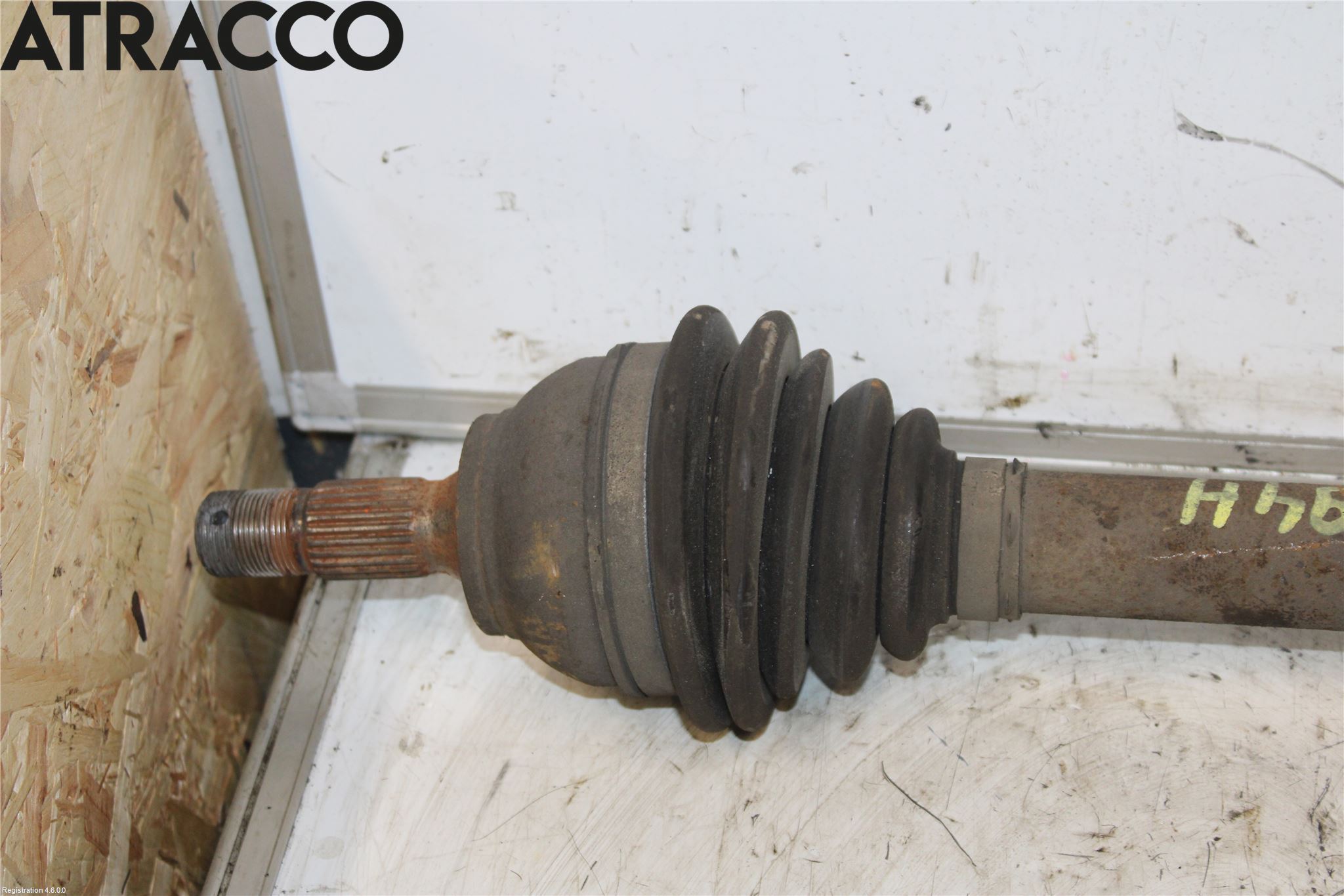 Peugeot 5008 10-16 Drivaxel Fram Höger