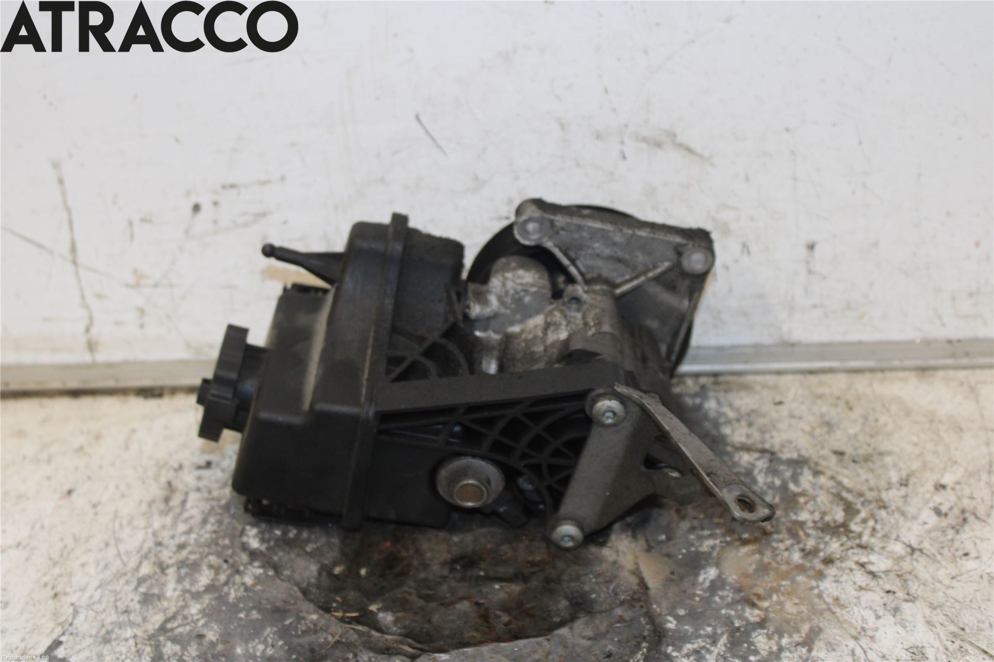 Mercedes-Benz MB E-KLASS (W212) 09-16 Styrservopump