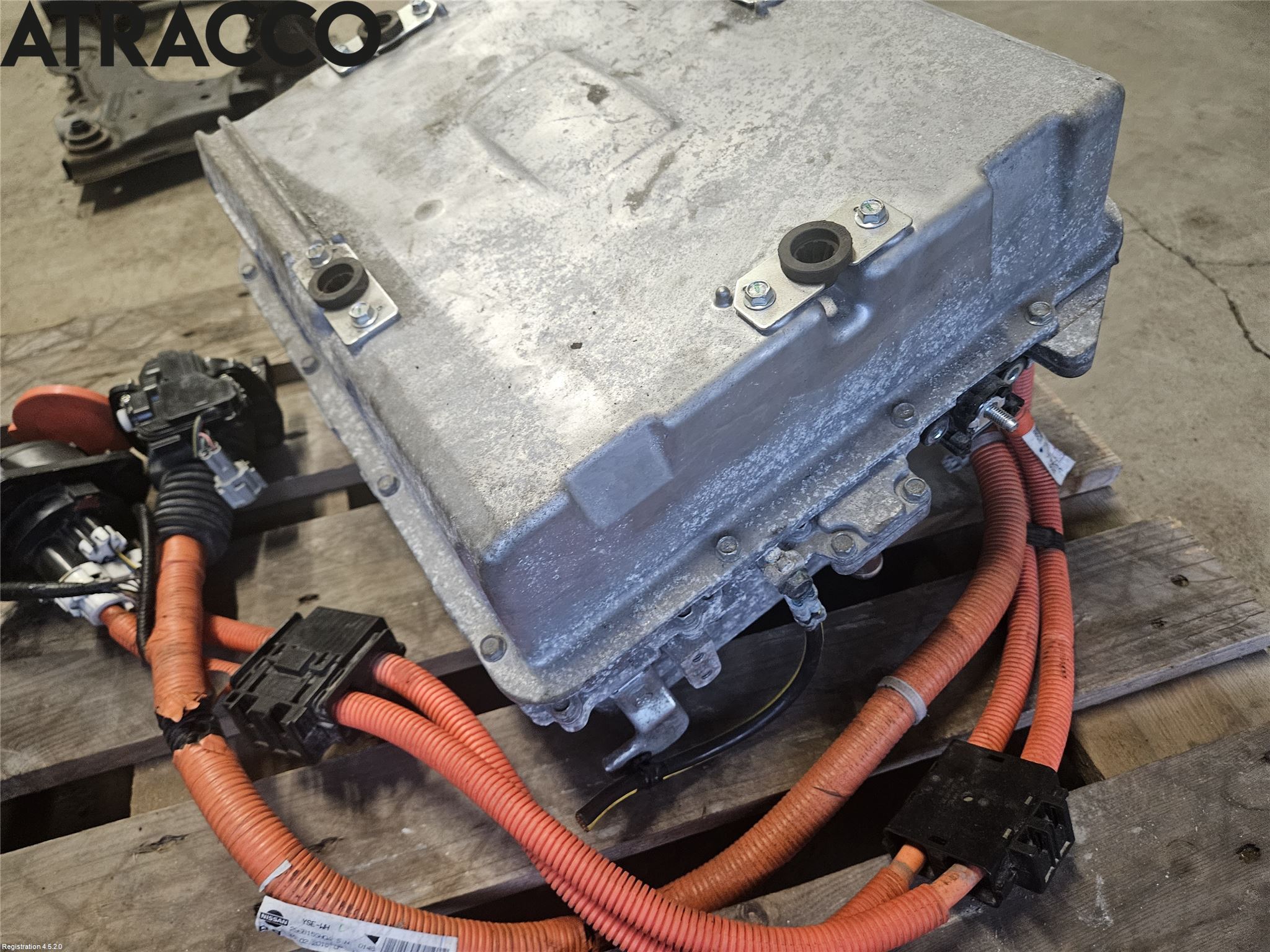 Nissan LEAF 18- Hybridconverter