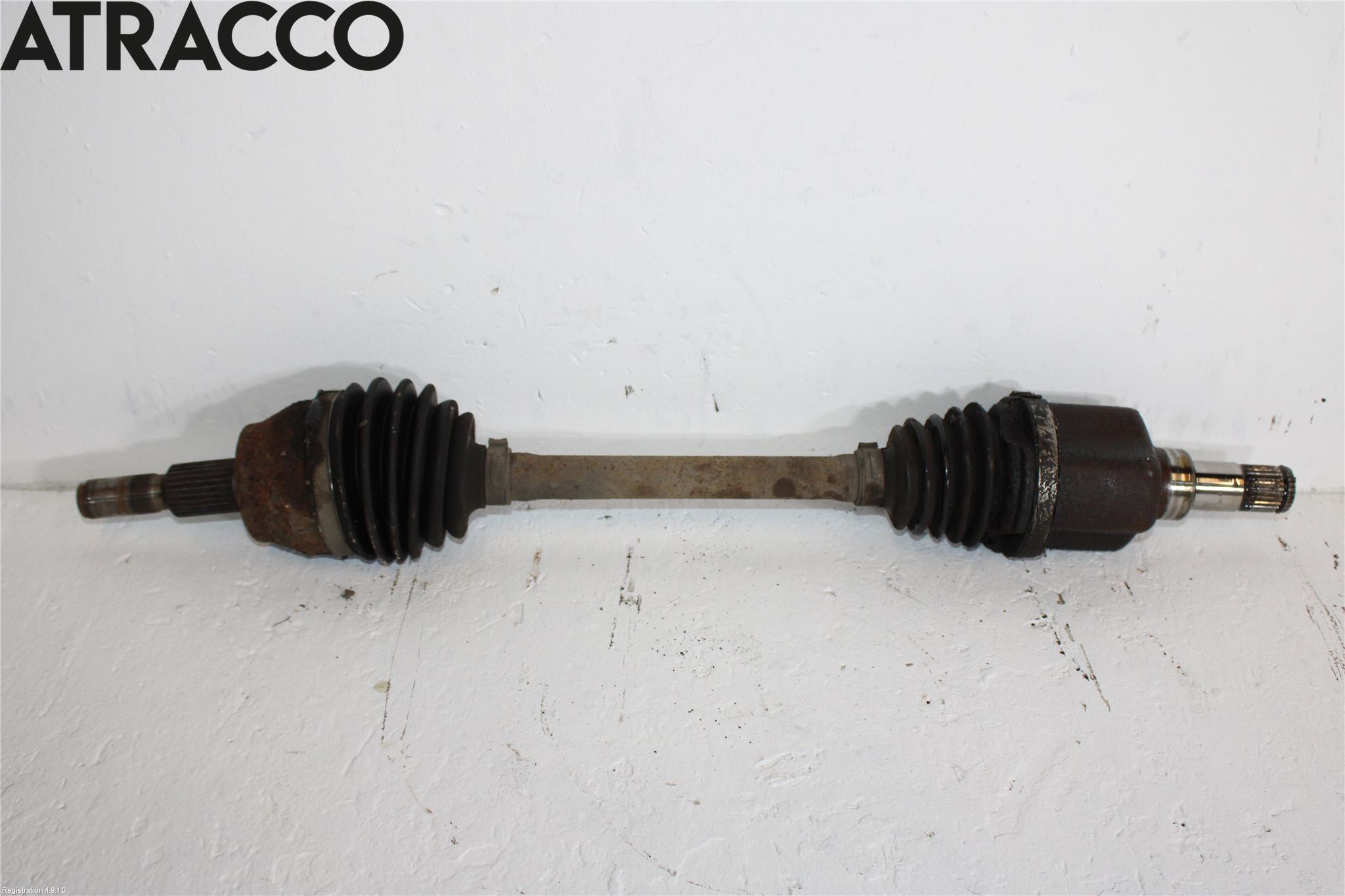 Ford FOCUS 15-18 Drivaxel Fram Vänster