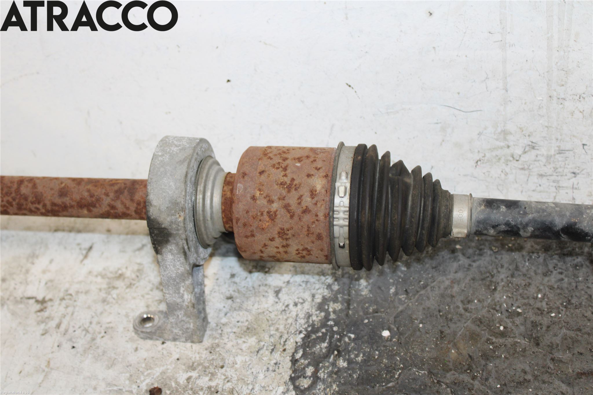 Honda CR-V 19-22 Drivaxel Fram Höger