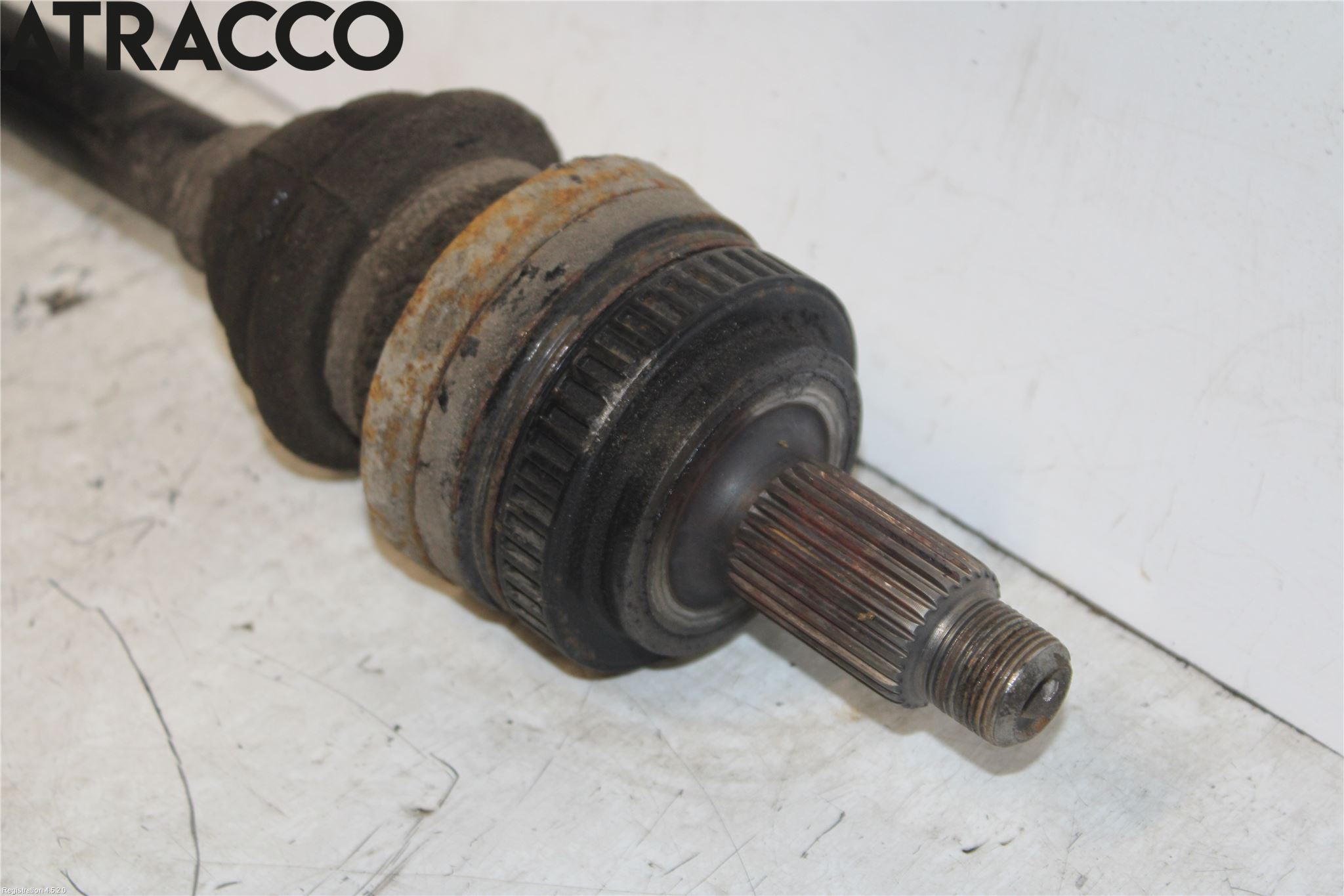 BMW Z3 E36/6    94-02 Drivaxel Bak Vänster