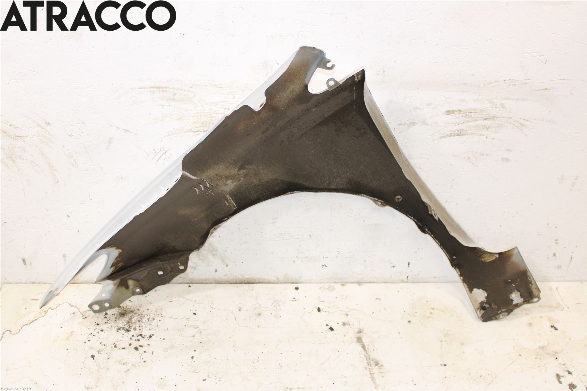 Toyota AURIS 13-19 Skärm Fram Höger