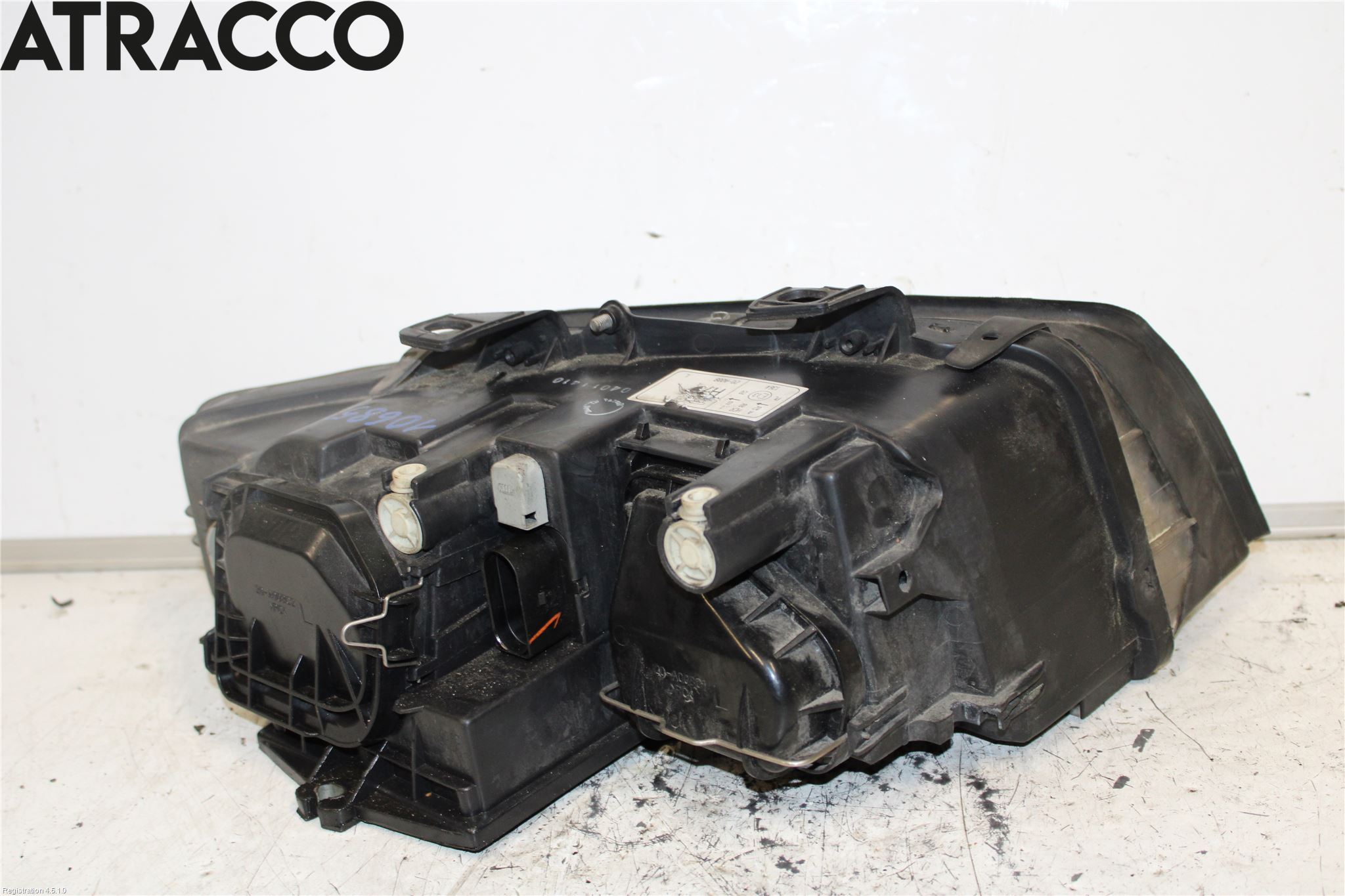 Audi A4/S4 01-05 Strålkastare Vänster