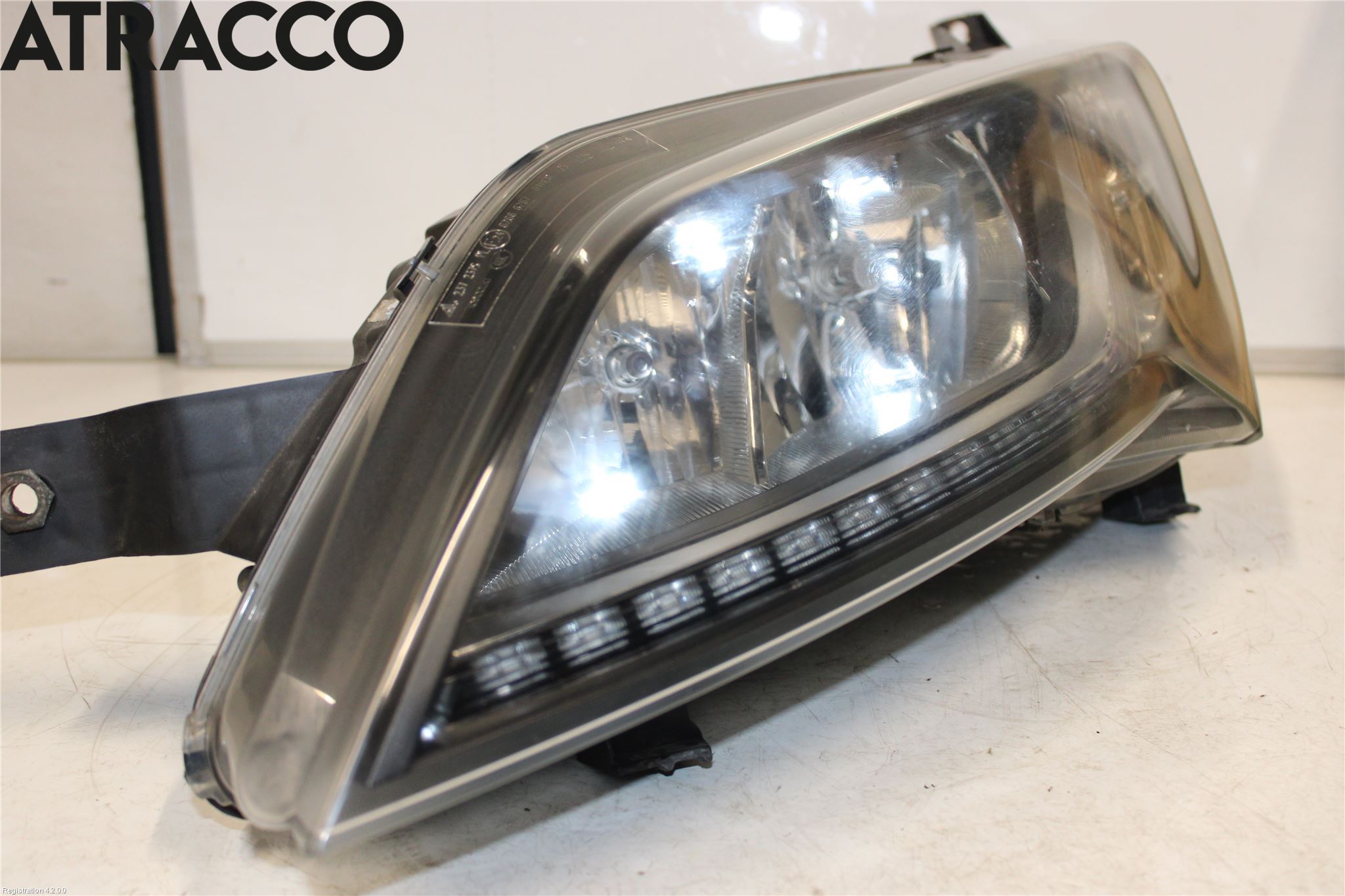 Peugeot BOXER/E-BOXER 15- Strålkastare Vänster