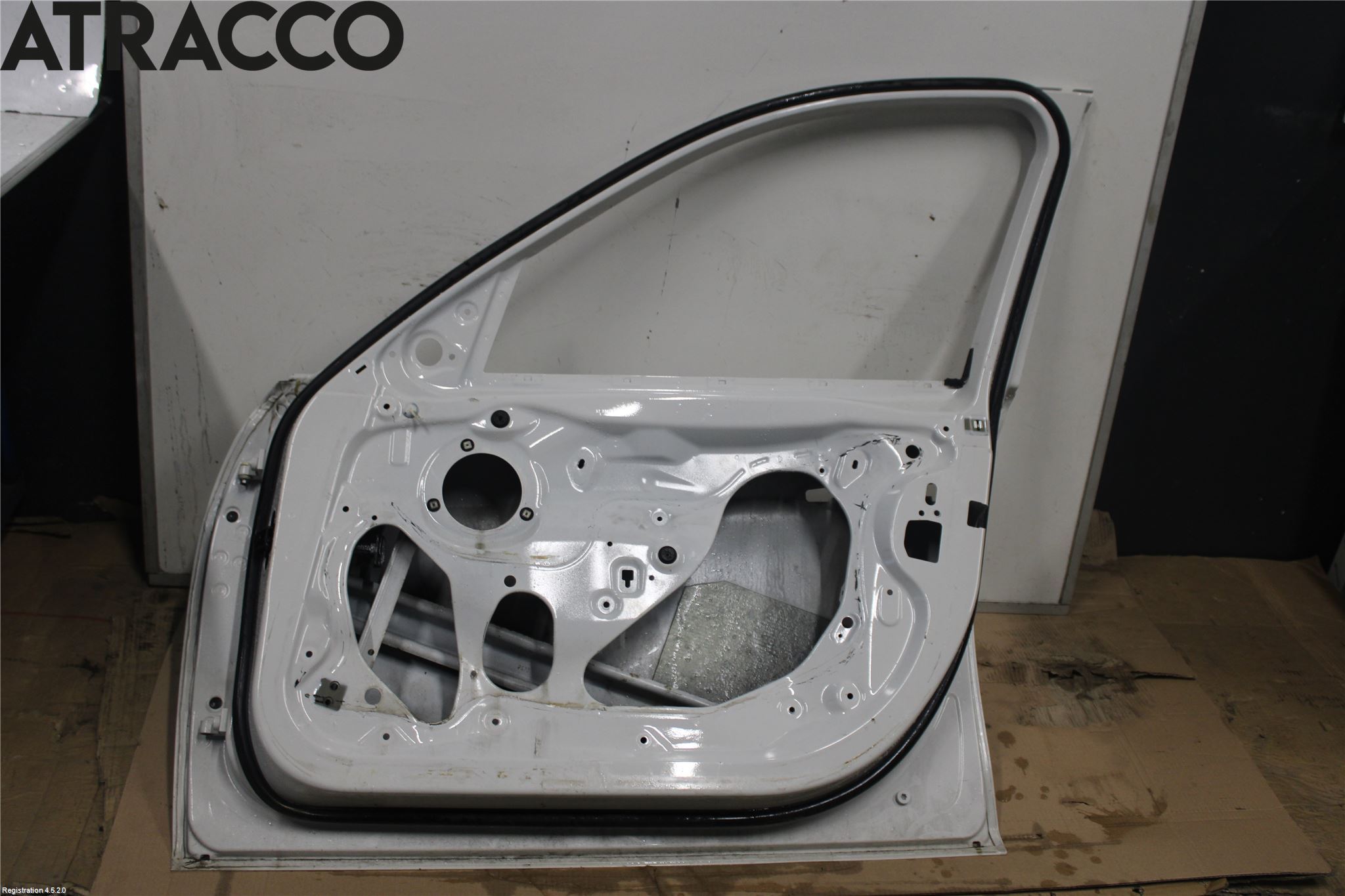 BMW 3 F30/F31/F80 12-19 Dörr Fram Höger