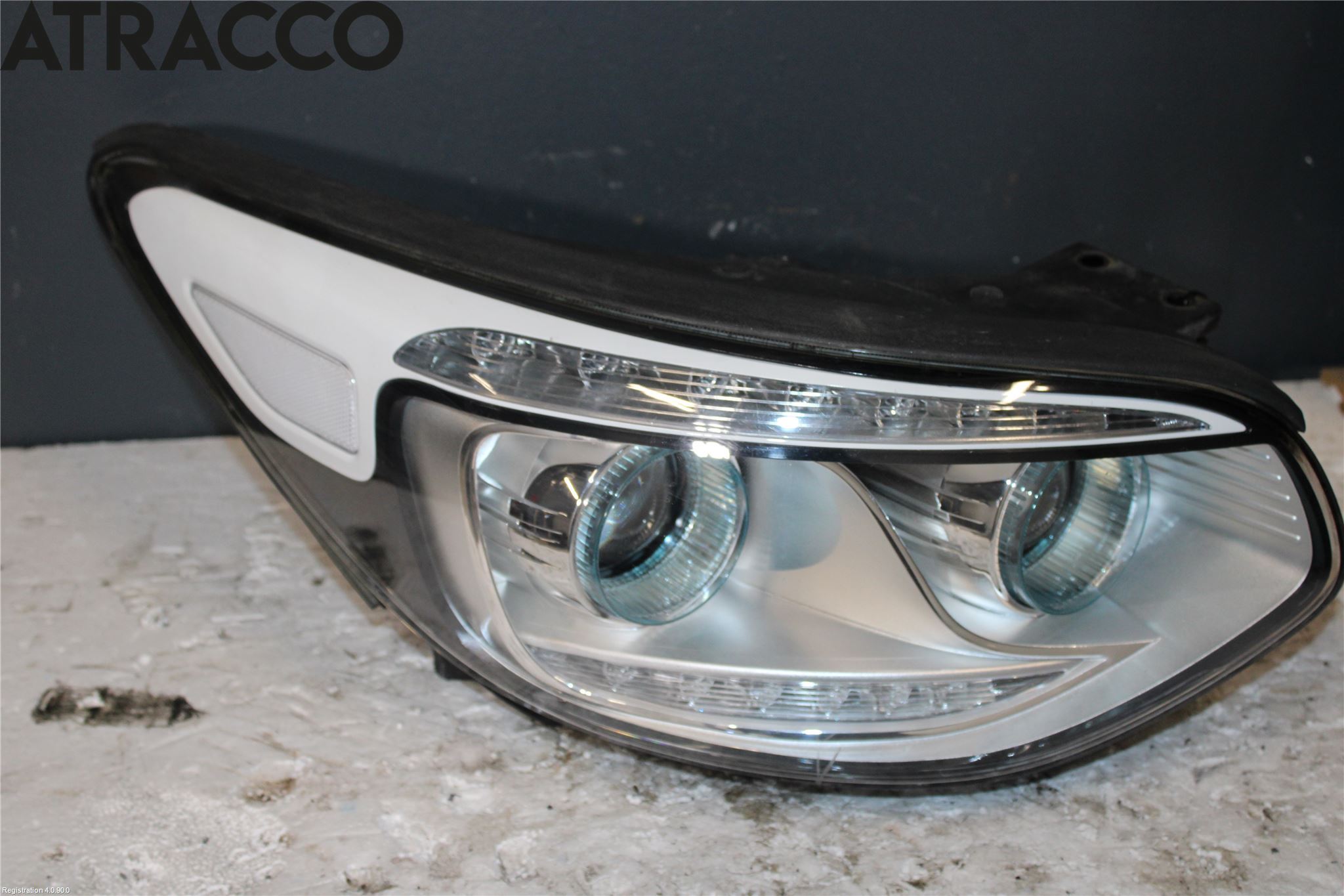Kia SOUL 09- Strålkastare Höger