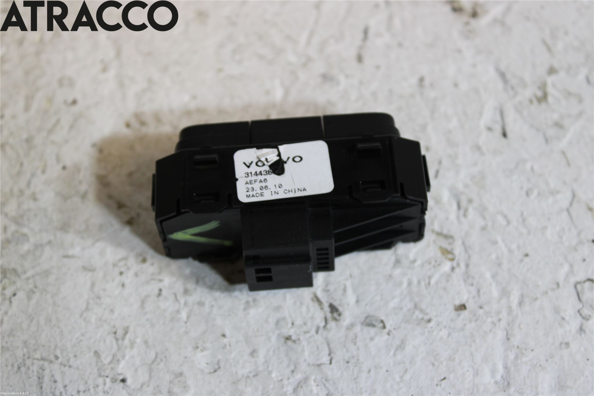 Volvo XC40/RECHARGE 18- Strömställare Övrigt