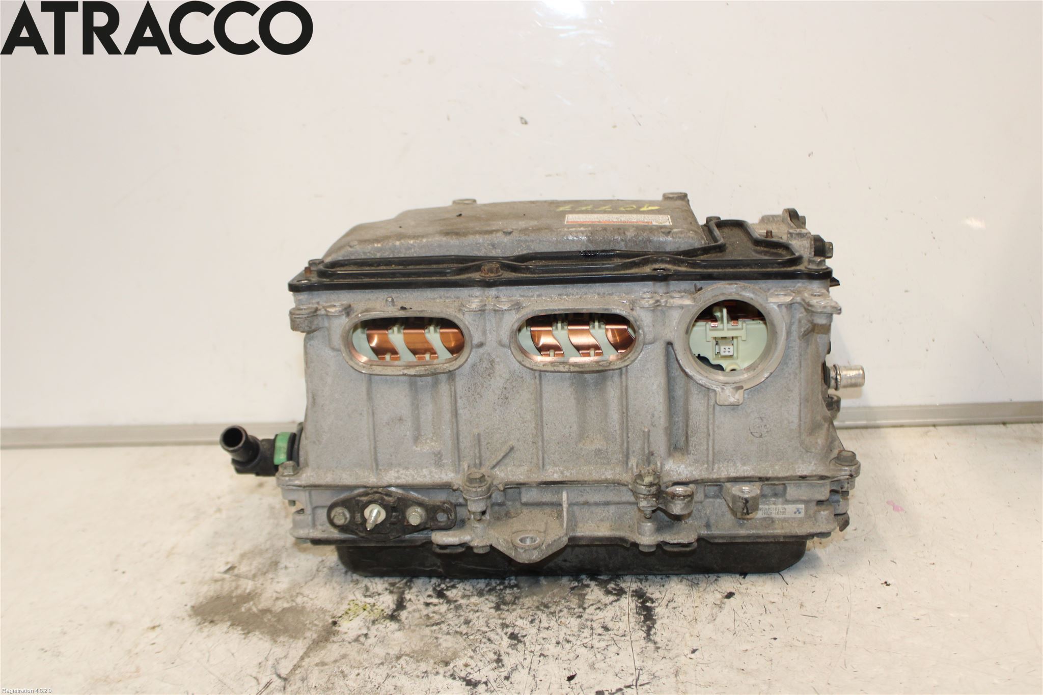 Toyota AURIS 10-12 Inverter Hybrid