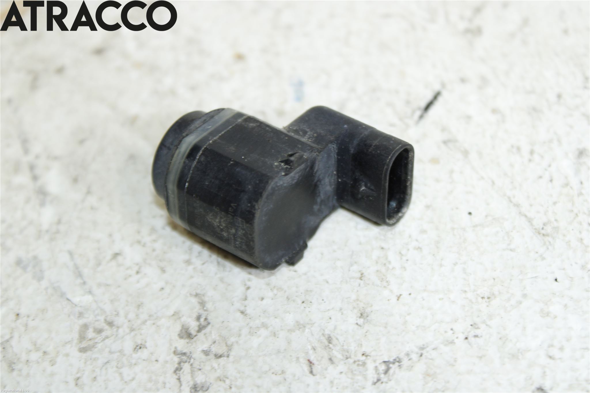 BMW 5 F10/F11/F18 09-17 Parkeringshjälp Frontsensor