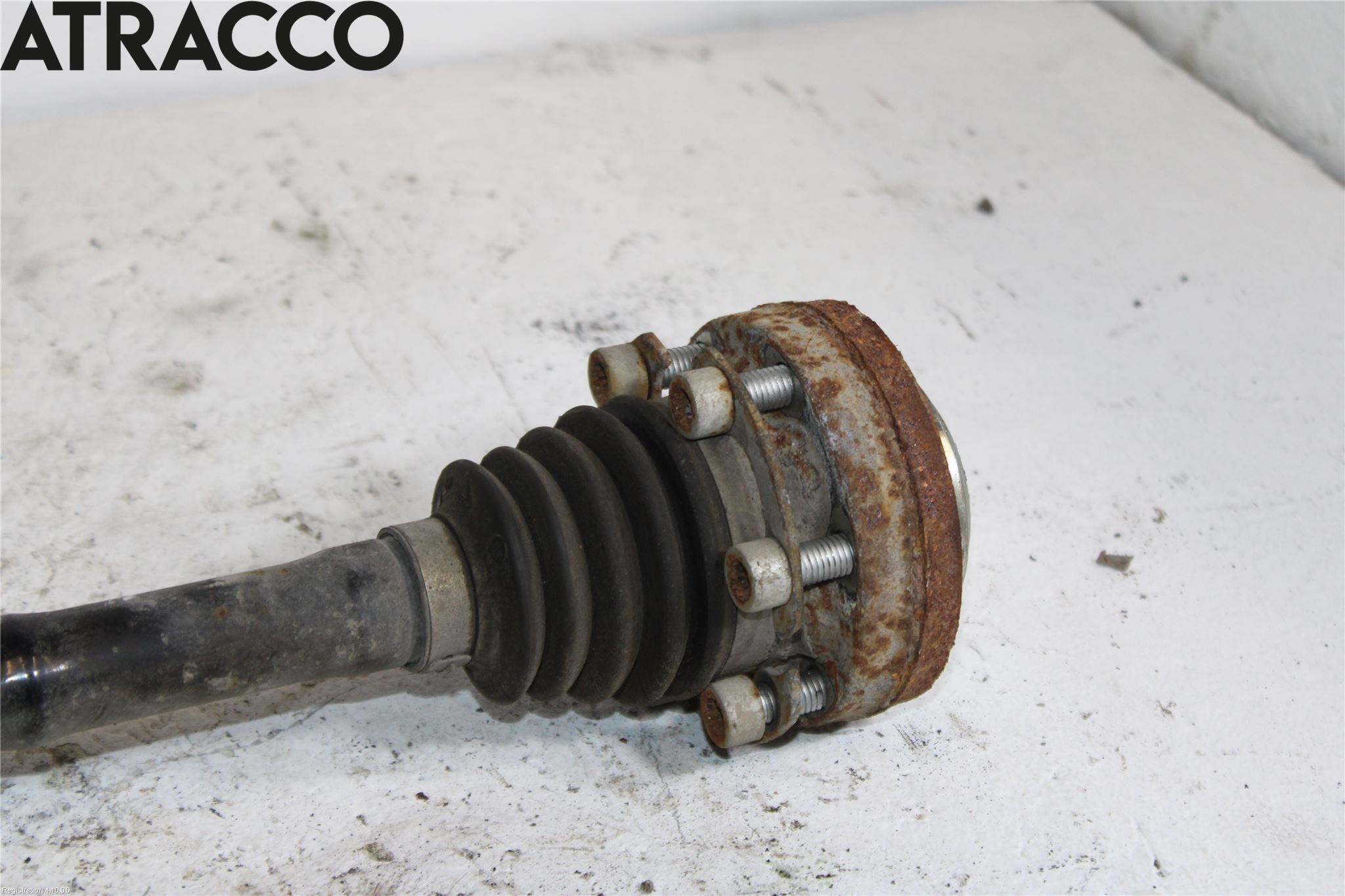 Volkswagen VW TRANSP/CARAVELLE (T5) 04-15 Drivaxel Bak Vänster