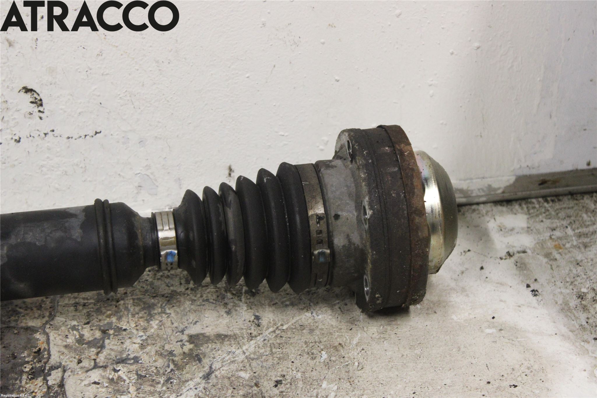 Volkswagen VW GOLF VI 09-13 Drivaxel Fram Höger