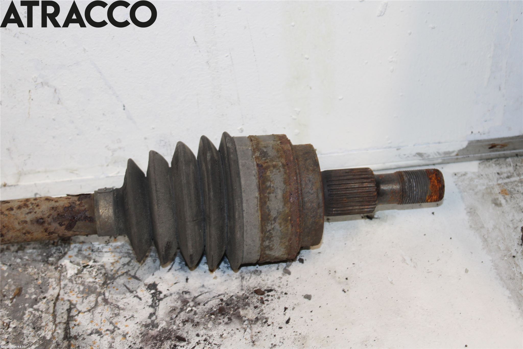 Mercedes-Benz MB R-KLASS (W251) 05-13 Drivaxel Bak Höger