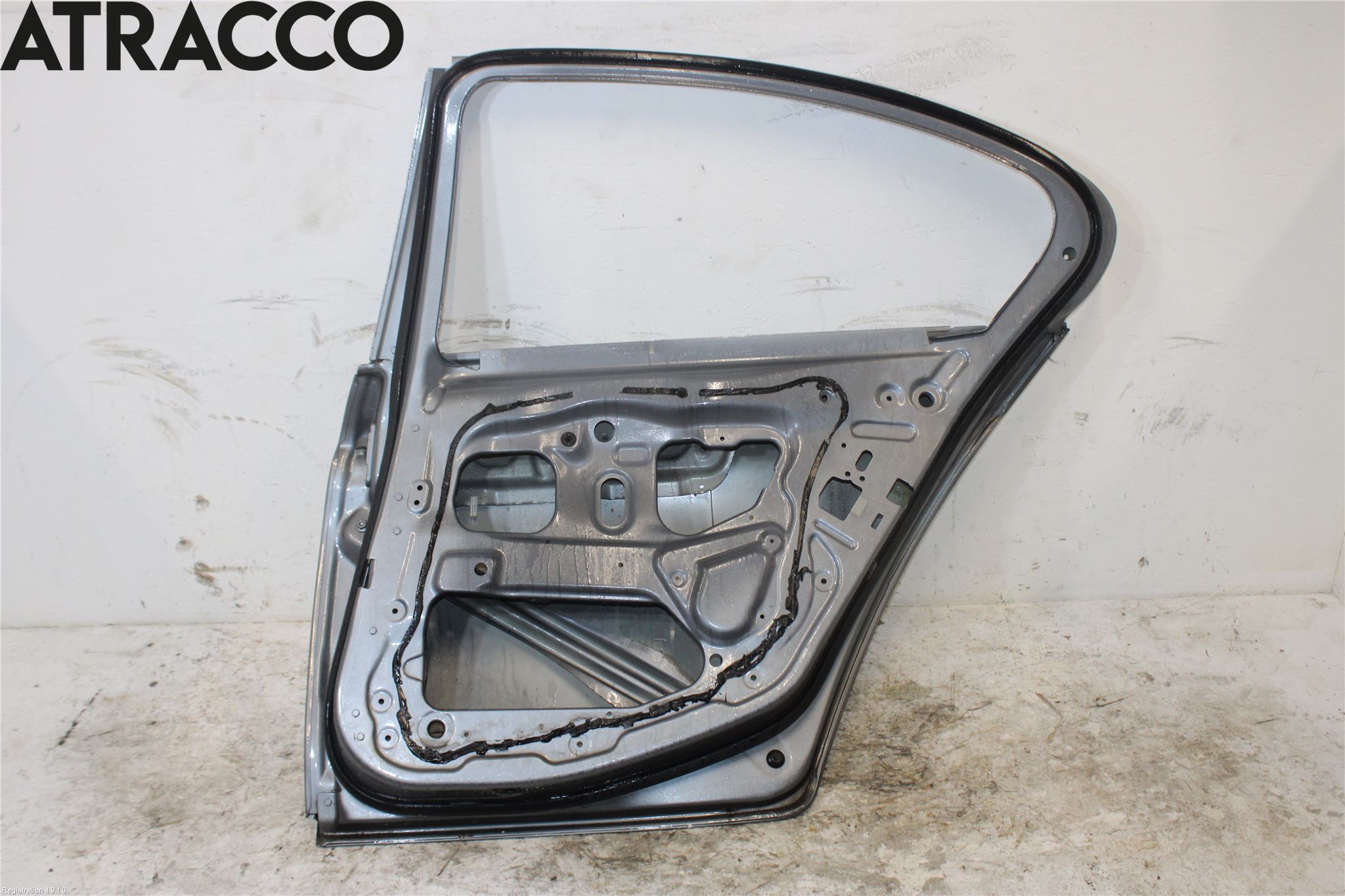 BMW 5 F10/F11/F18 09-17 Dörr Bak Höger
