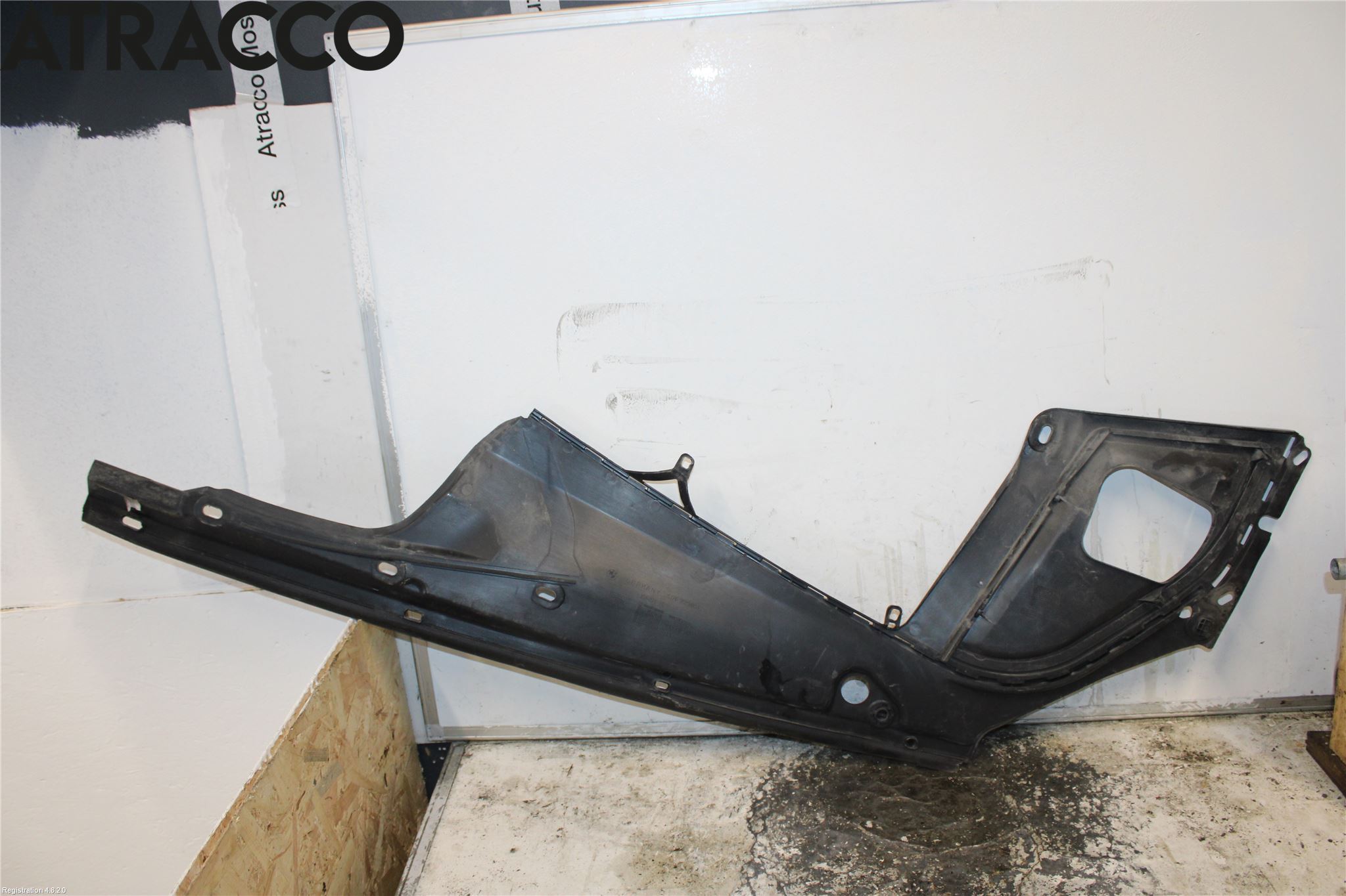 BMW 5 F10/F11/F18 09-17 Täckplast Front