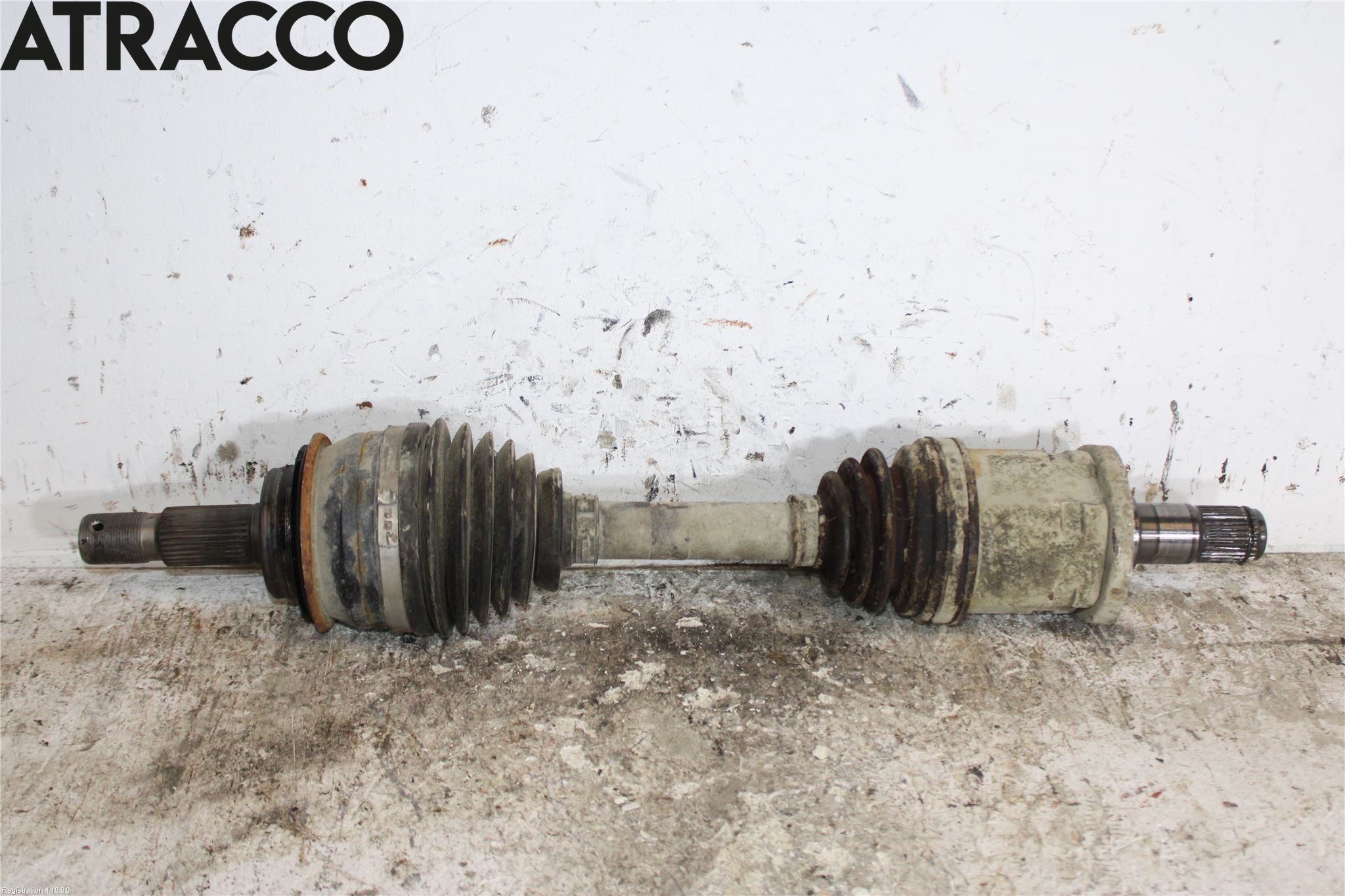 Toyota HILUX 16- Drivaxel Fram Vänster