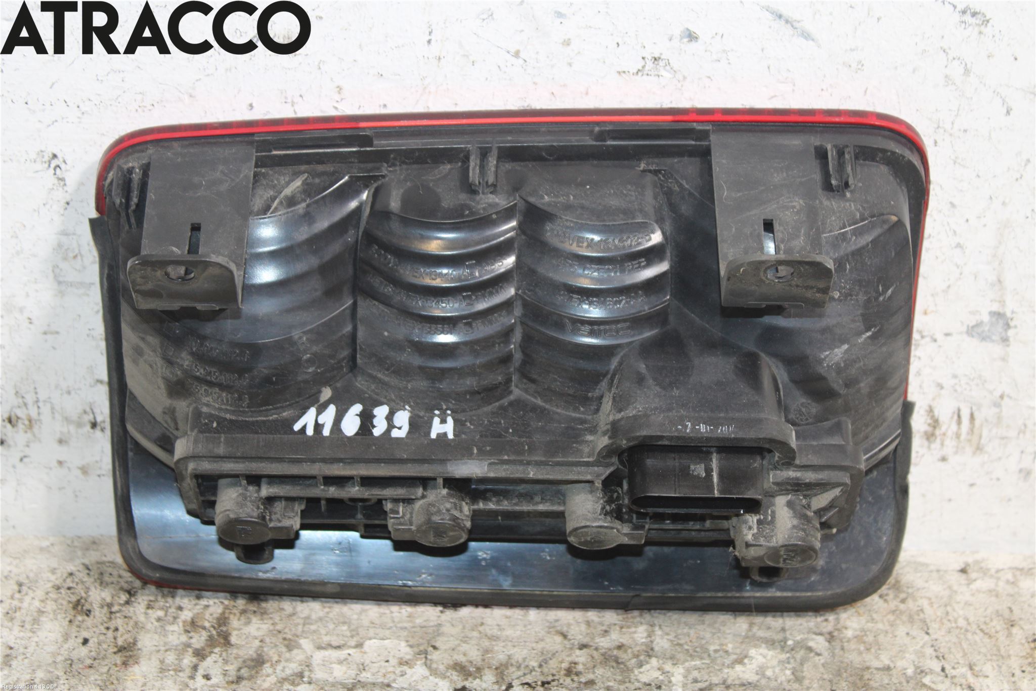 Volkswagen VW CADDY      04-10 Bakljus Höger