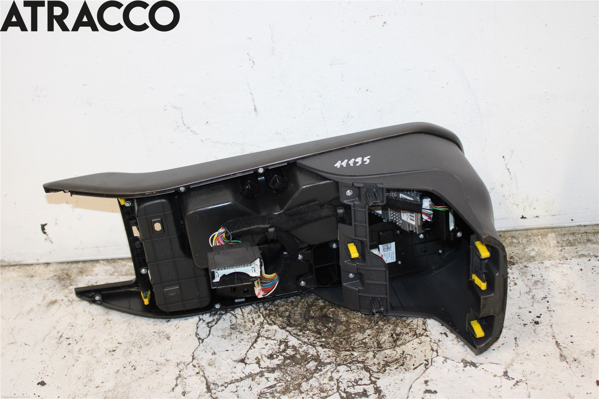 Hyundai IONIQ AE 17-22 Inr Tunnelfack