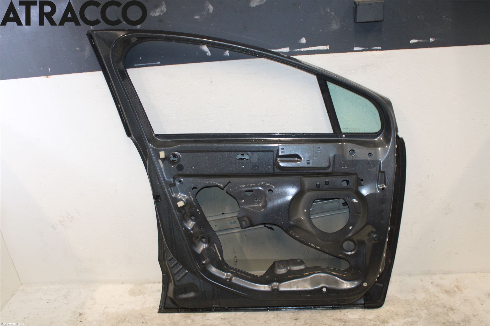 Peugeot 5008 10-16 Dörr Fram Vänster