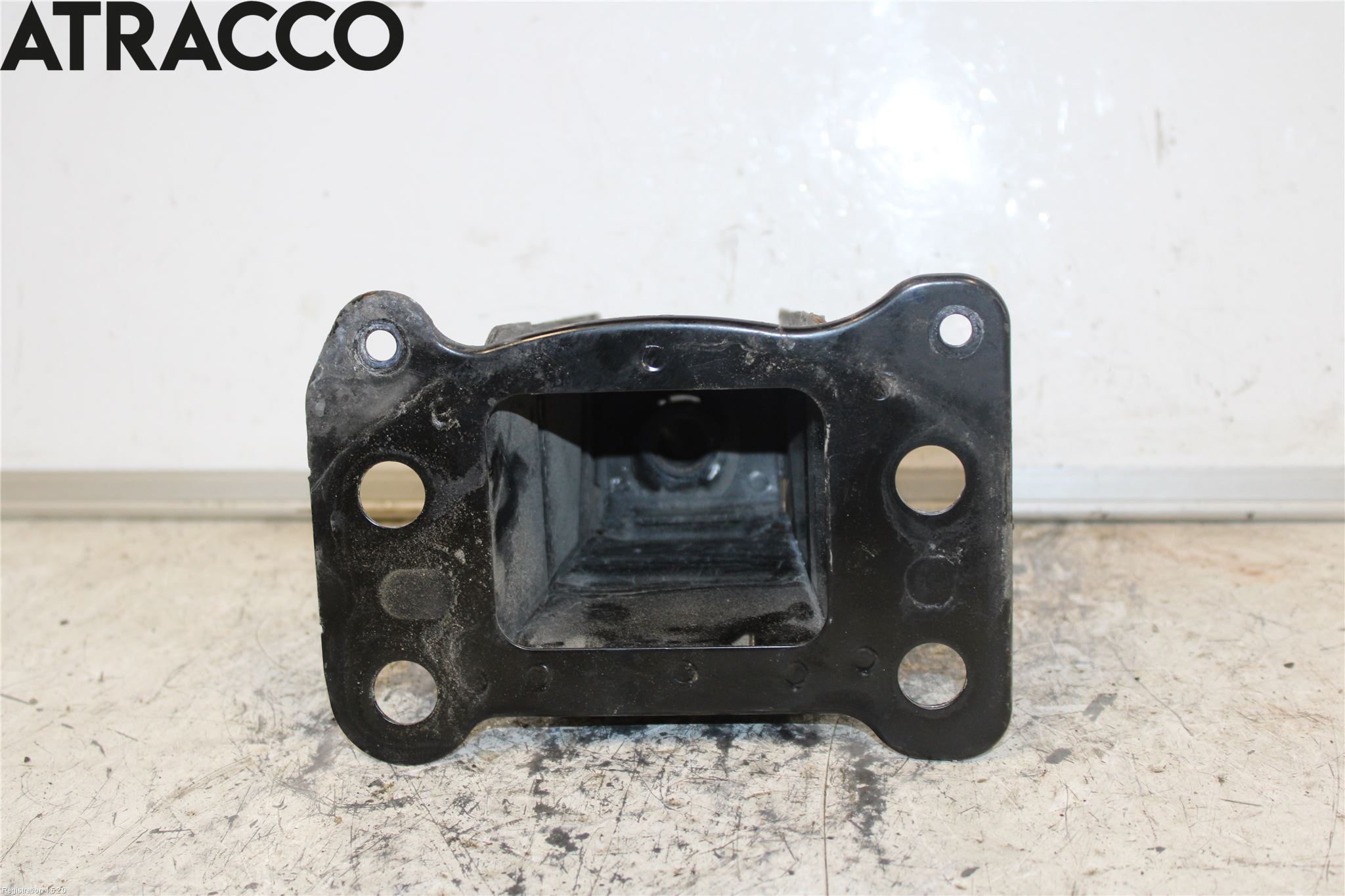 Audi A3/S3 05-13 Stötfångarbärjärn Fram