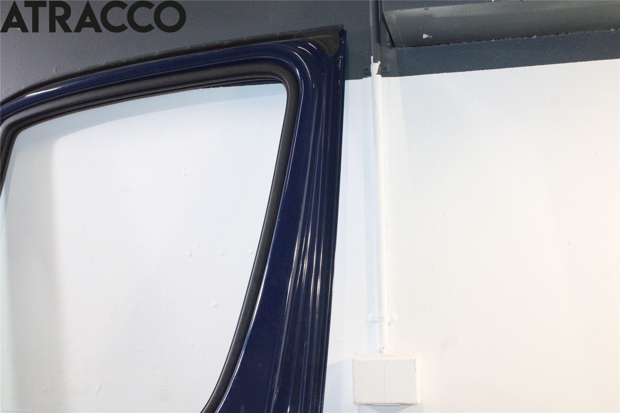 Mercedes-Benz MB SPRINTER (W906) 06-18 Dörr Fram Höger
