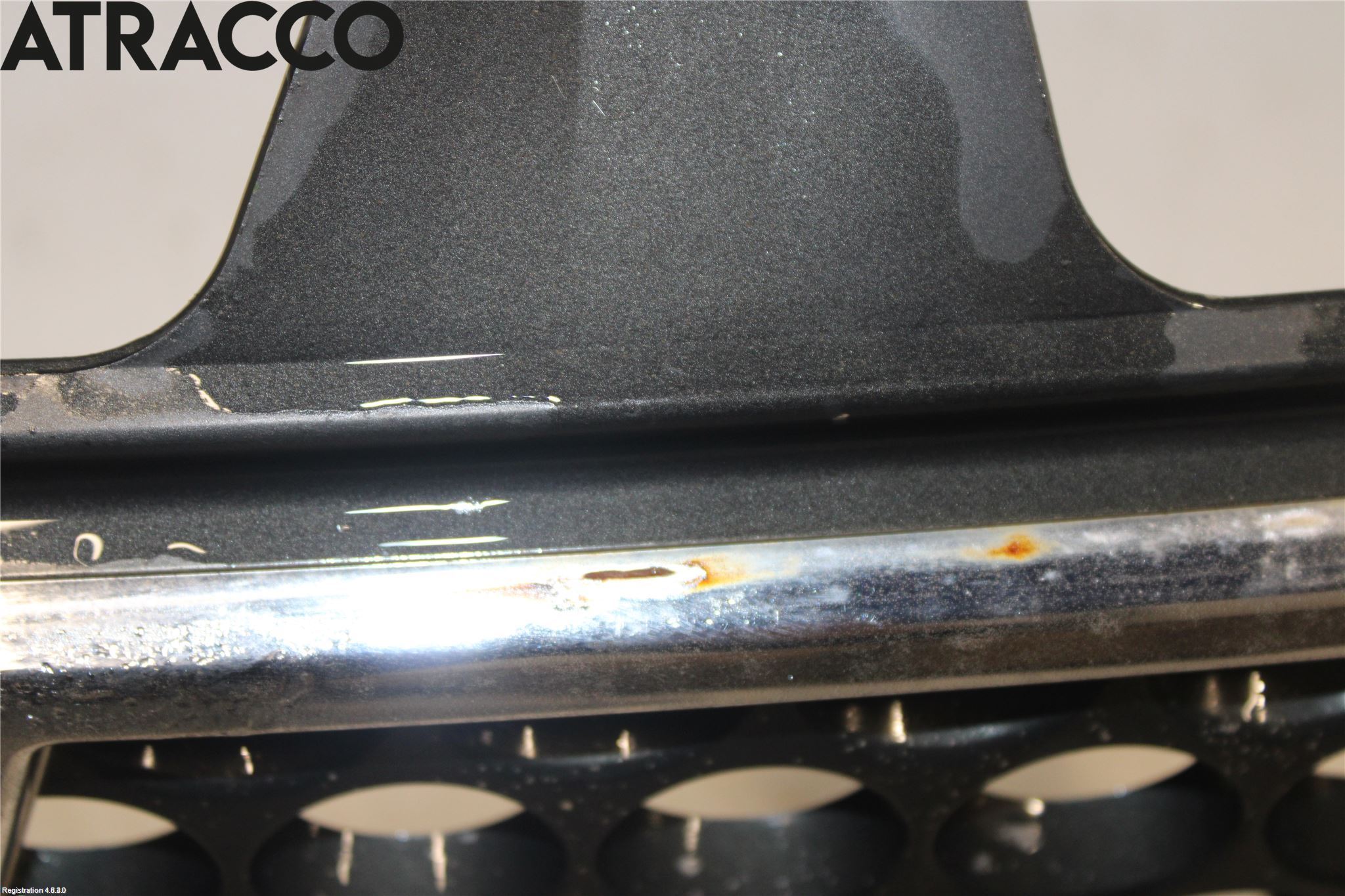 Nissan NAVARA 98-05 Grill Komp