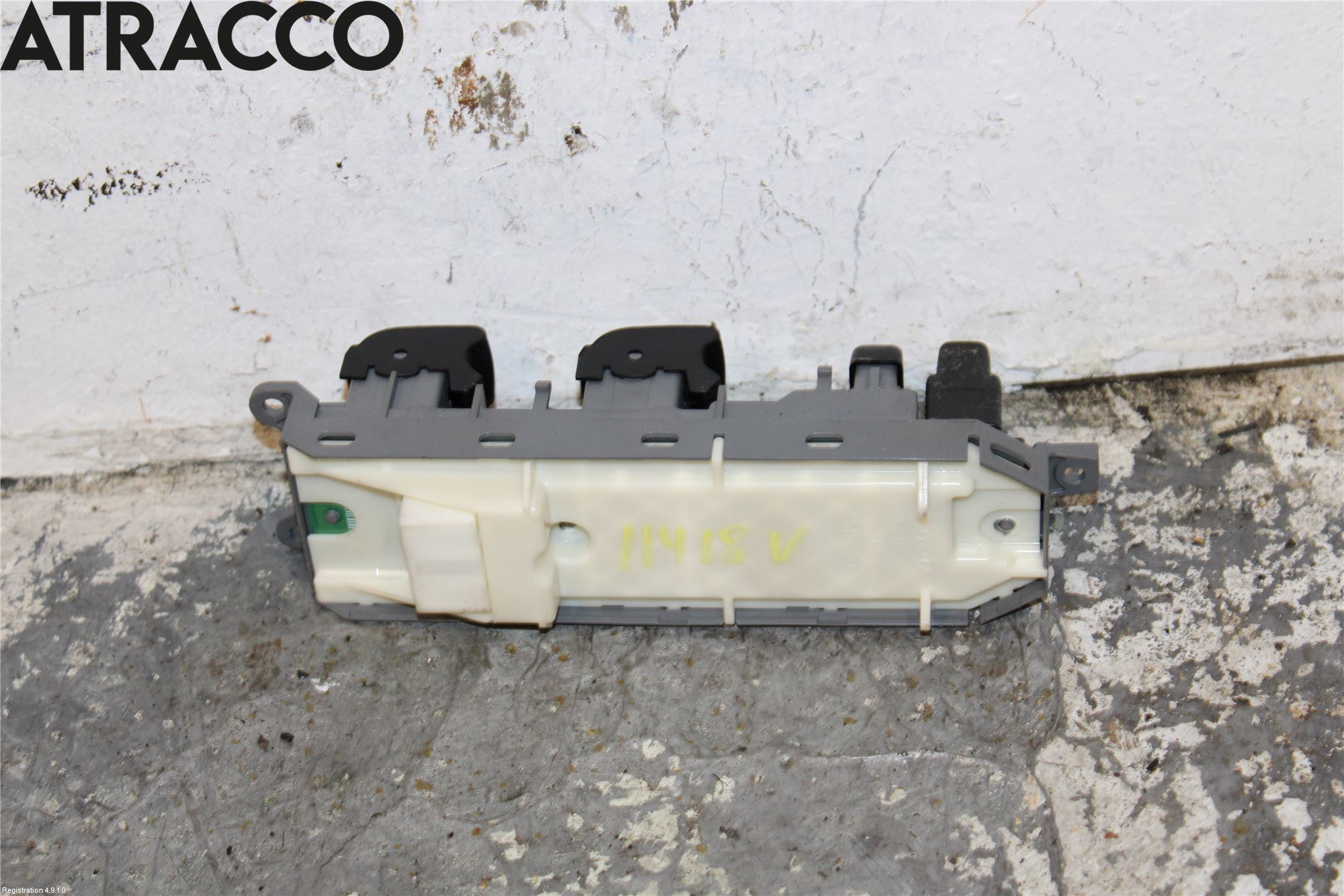 Toyota AURIS 13-19 Strömställare Elhiss