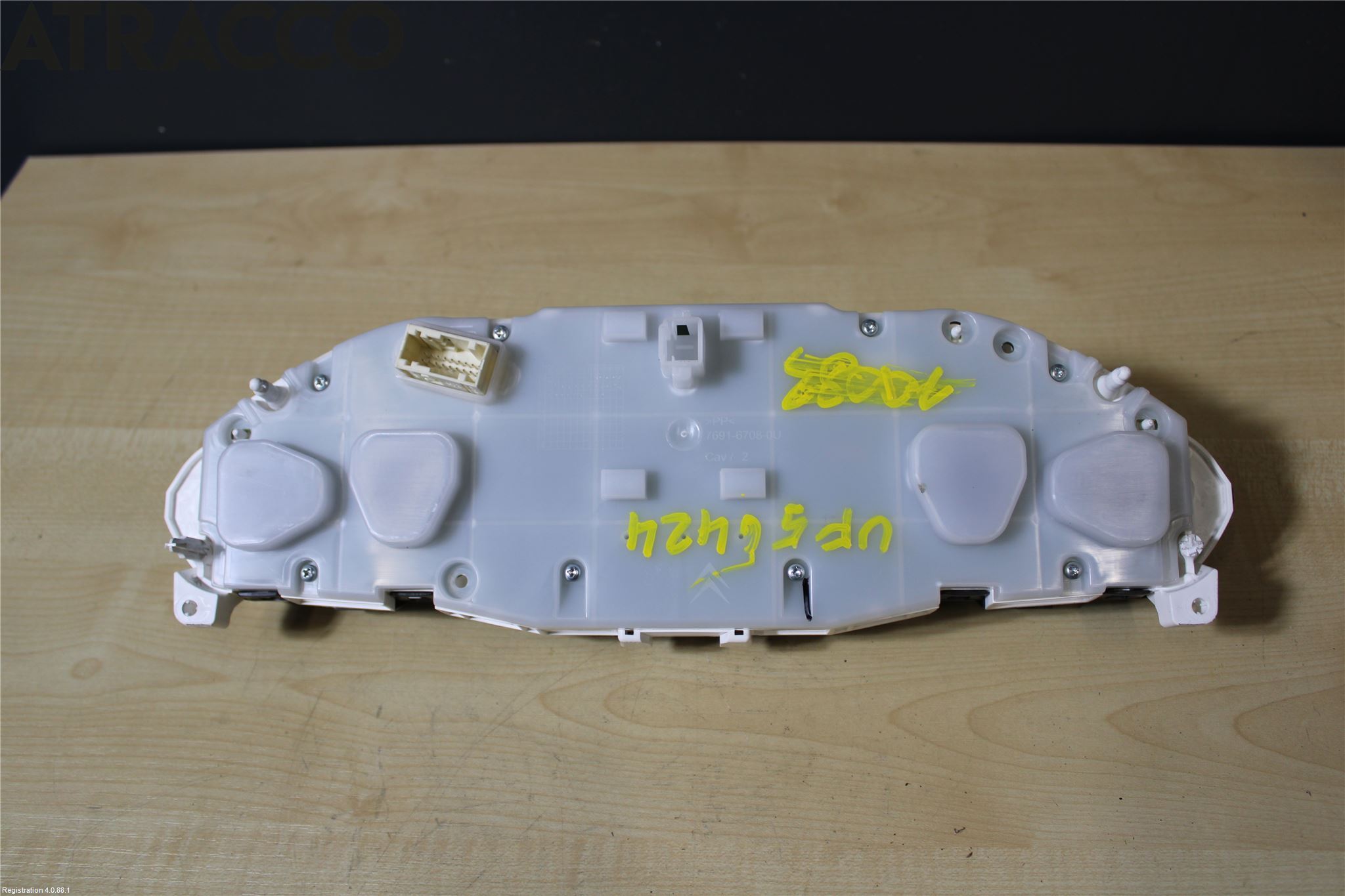 Peugeot 208 12-15 Instrument Komb