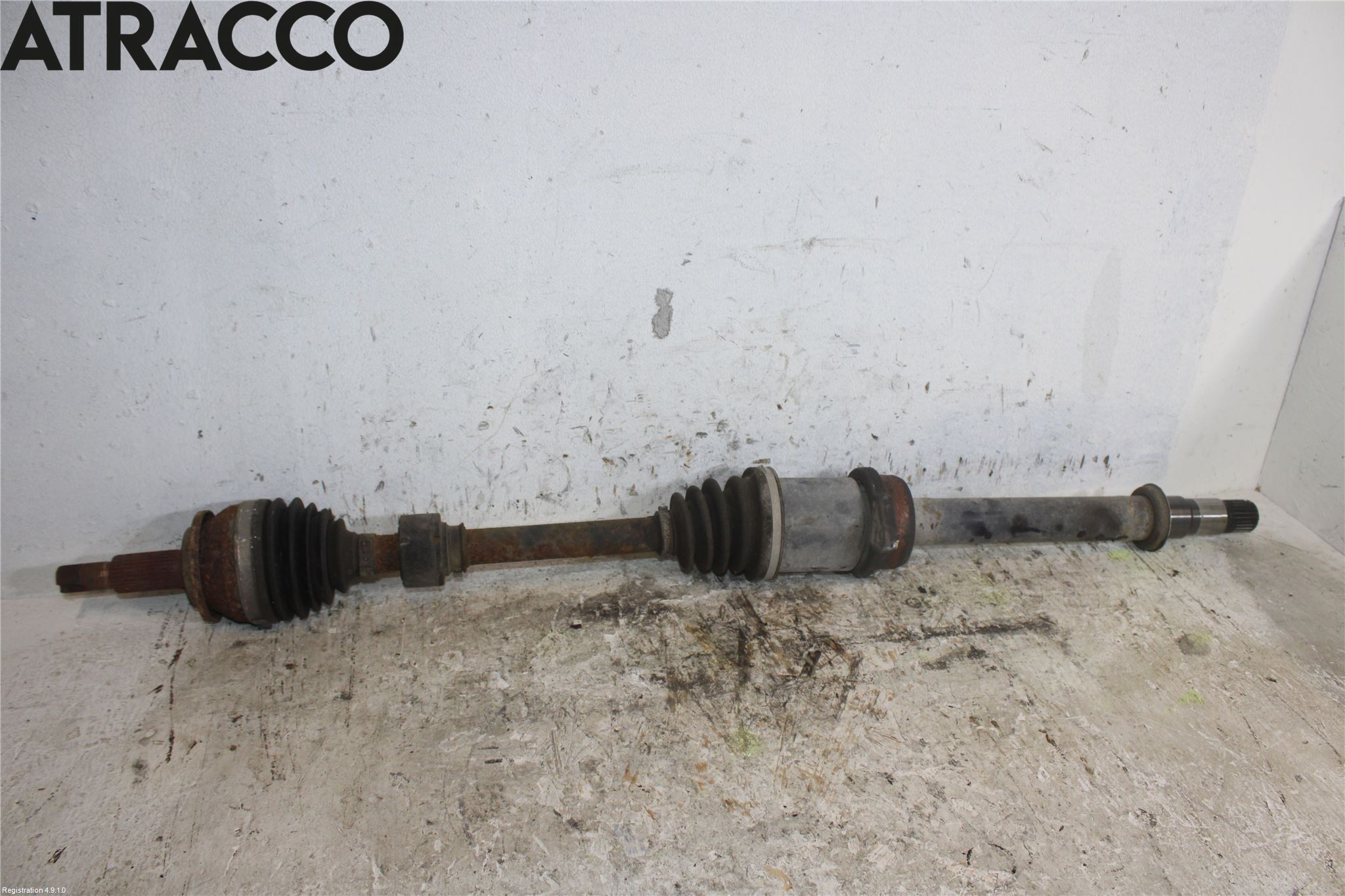 Toyota AVENSIS 09-15 Drivaxel Fram Höger
