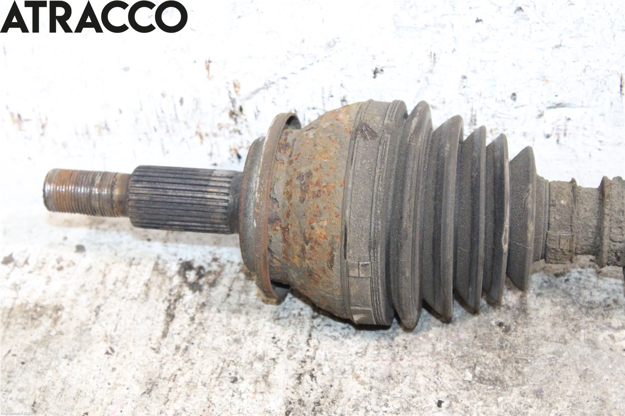 Toyota RAV4 13-18 Drivaxel Fram Vänster