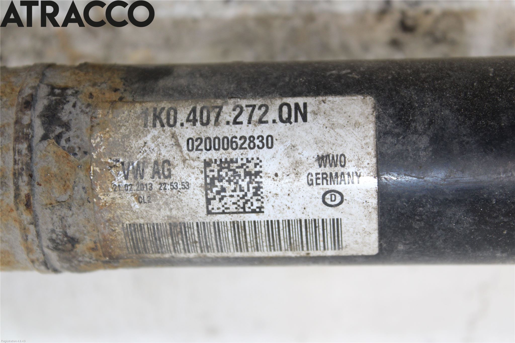 Volkswagen VW PASSAT 11-14 Drivaxel Fram Höger