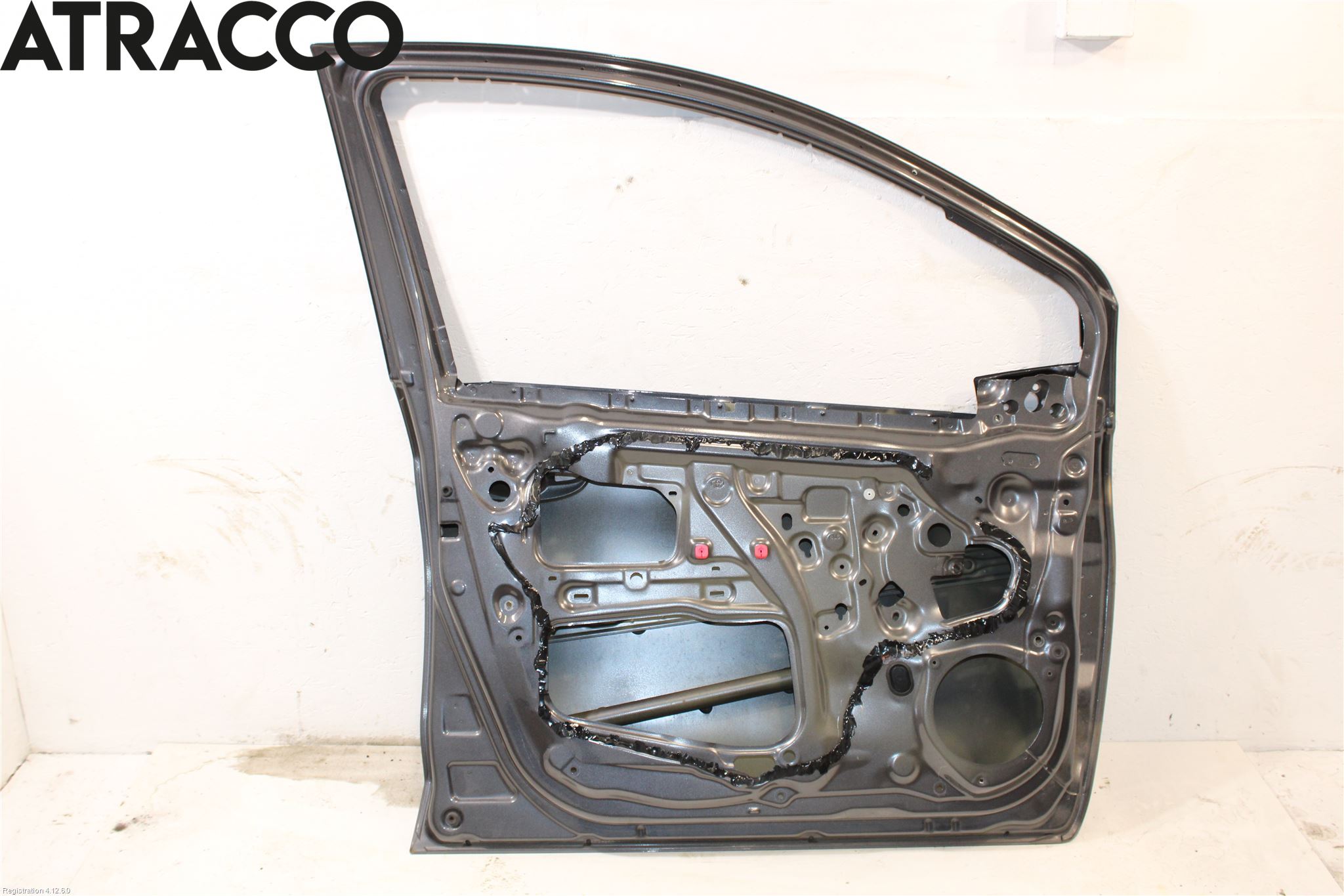 Toyota YARIS XP130 12-14 Dörr Fram Vänster