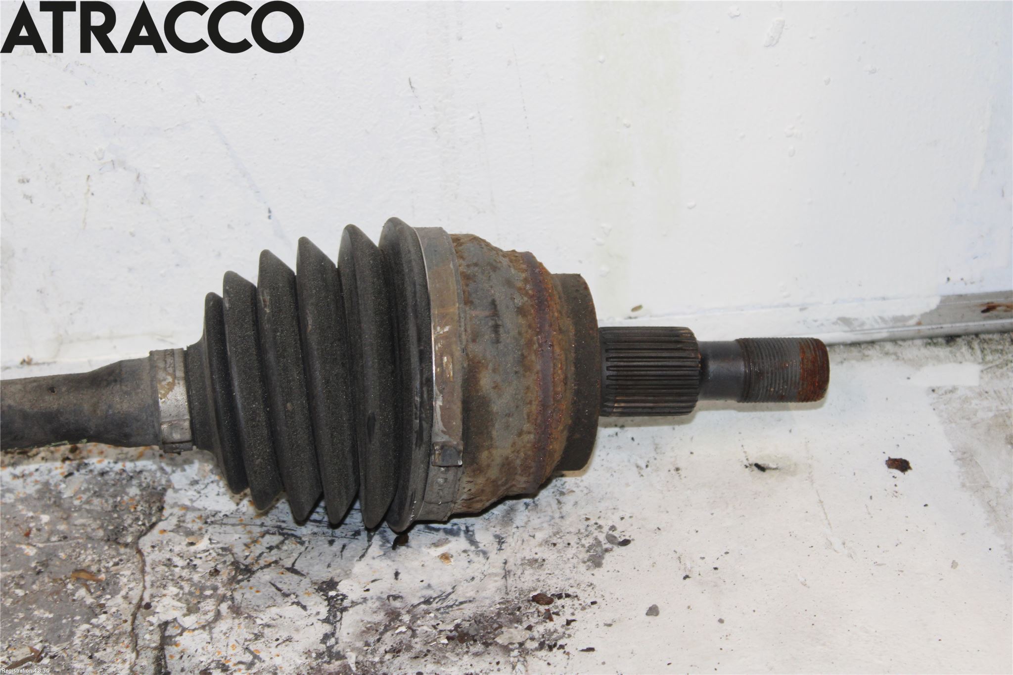 Mercedes-Benz MB R-KLASS (W251) 05-13 Drivaxel Fram Vänster