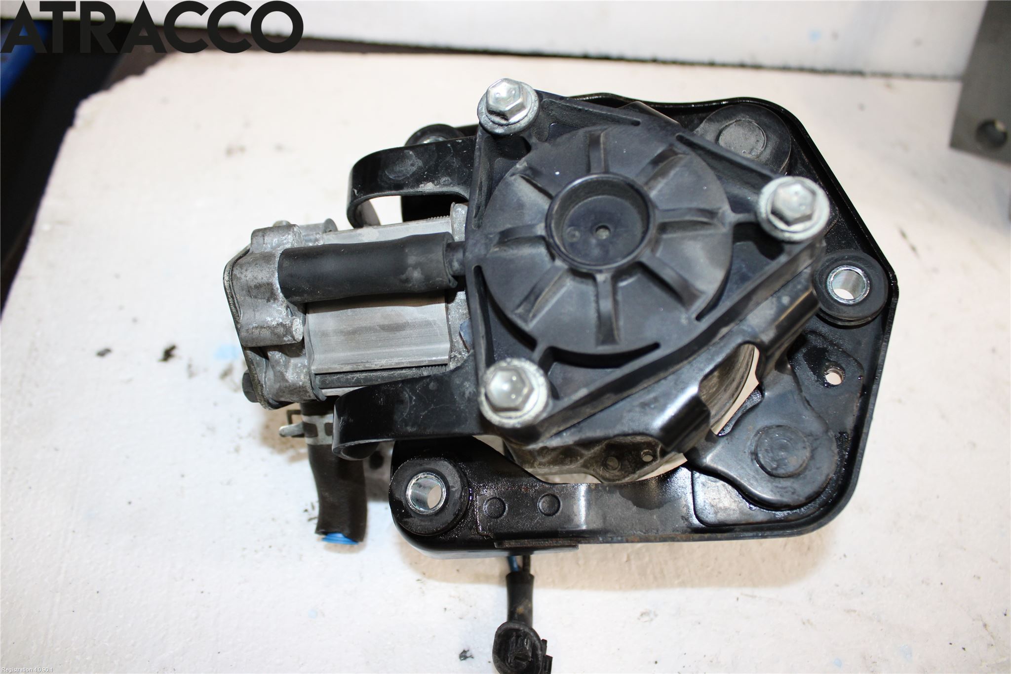 Mitsubishi OUTLANDER 13-21 Vakuumpump