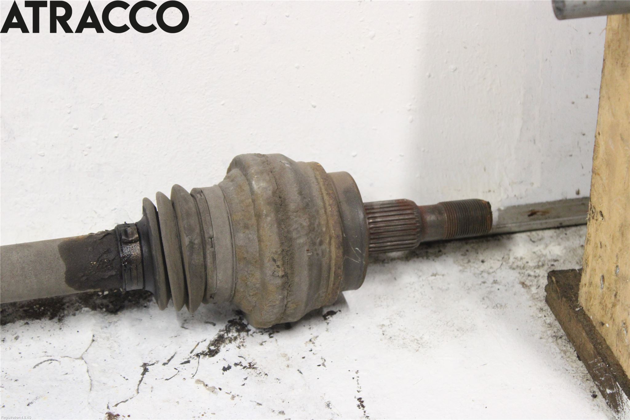 Mercedes-Benz MB ML/GLE-KLASS (W166) 12-18 Drivaxel Bak Höger