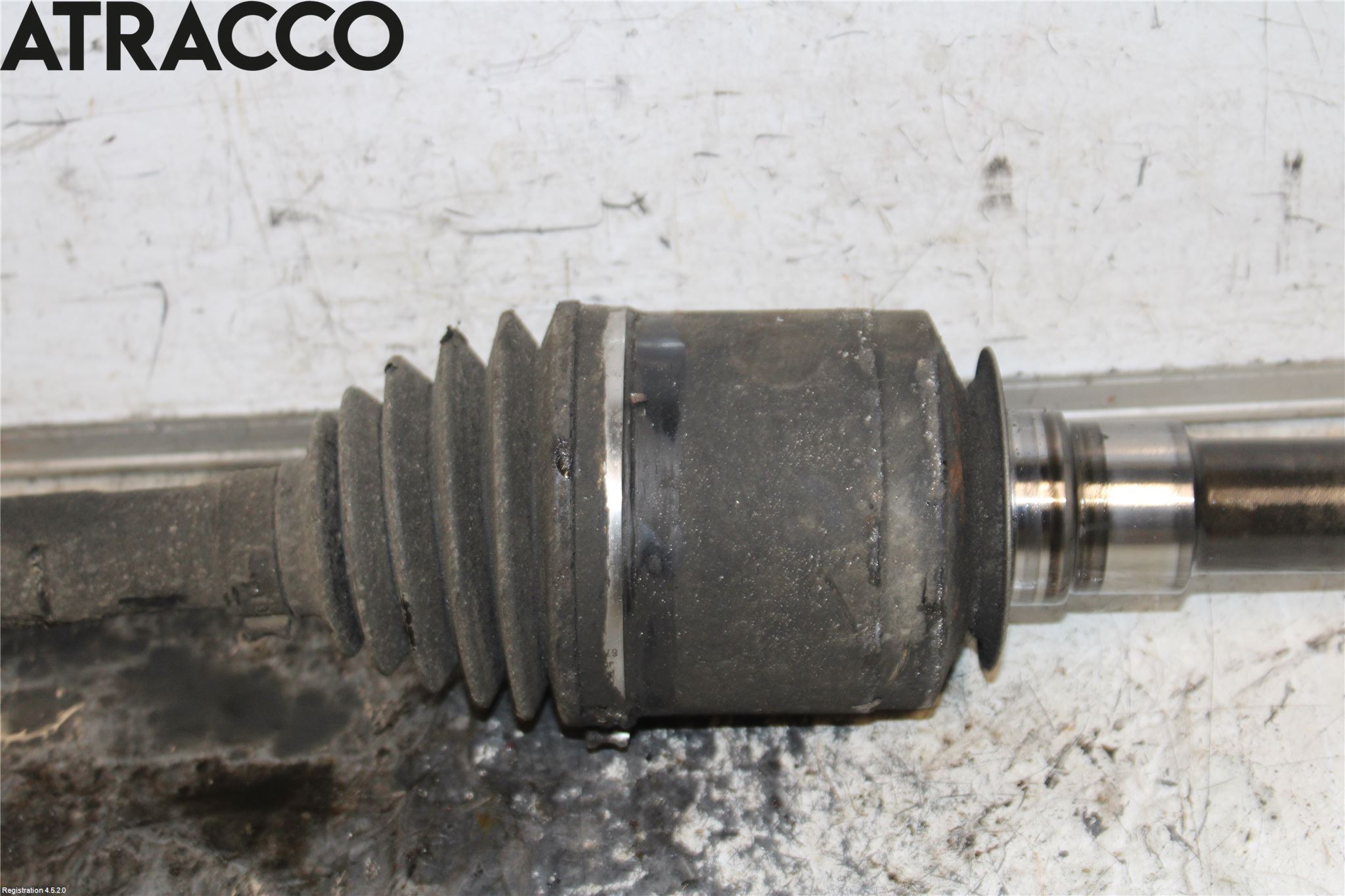 Mercedes-Benz MB GL-KLASS (X164) 06-12 Drivaxel Fram Höger
