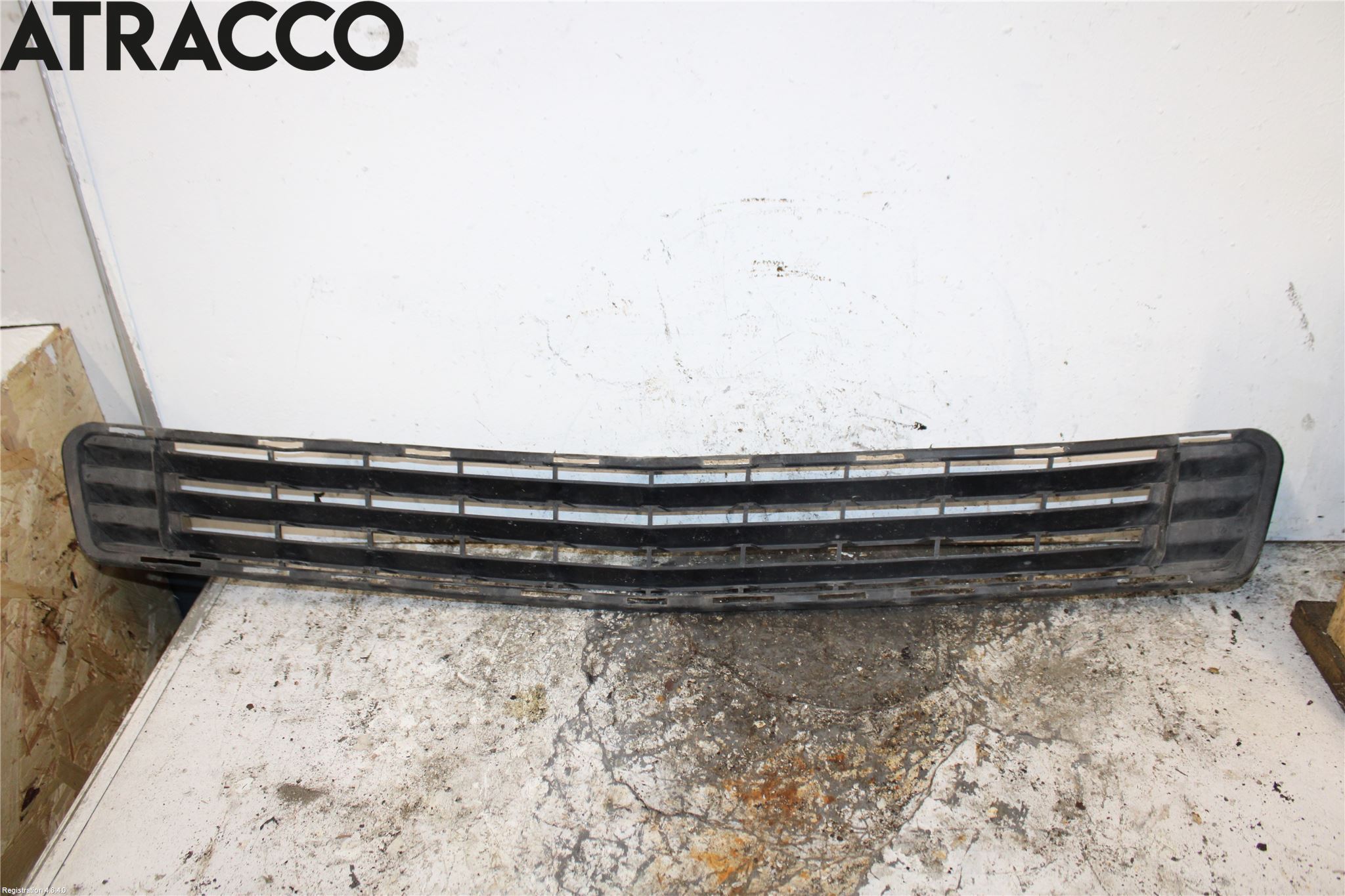 Mercedes-Benz MB C-KLASS (W204) 07-15 Grilldel Mitt